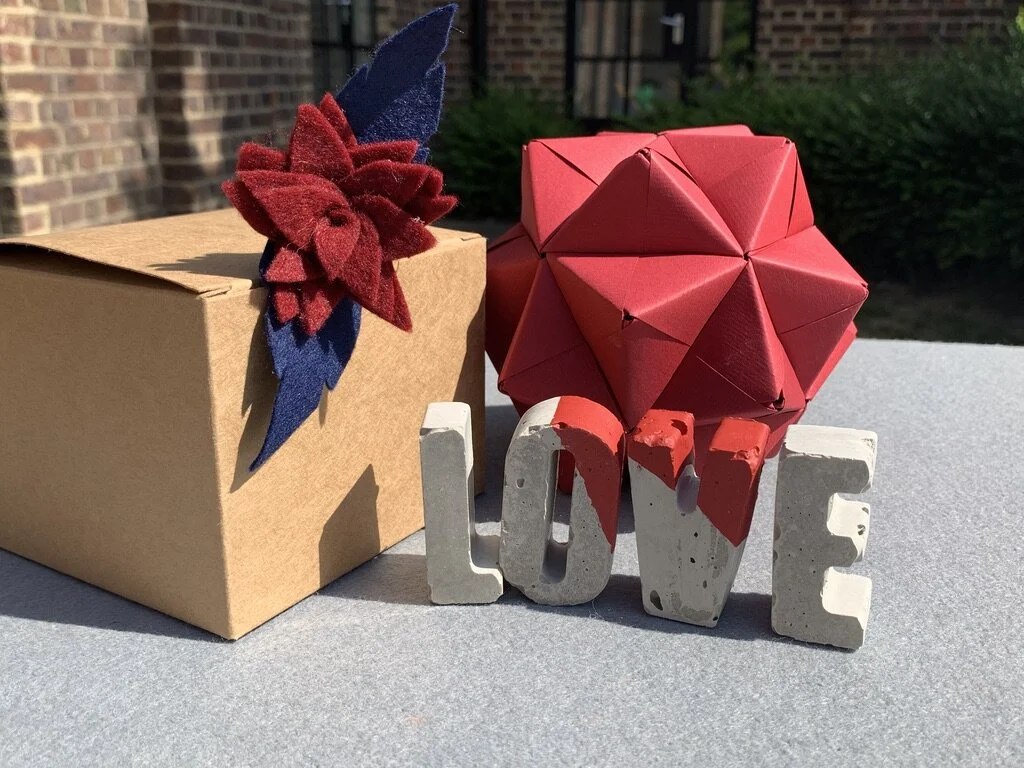 Concrete Letter : Felt Flower 04.jpg