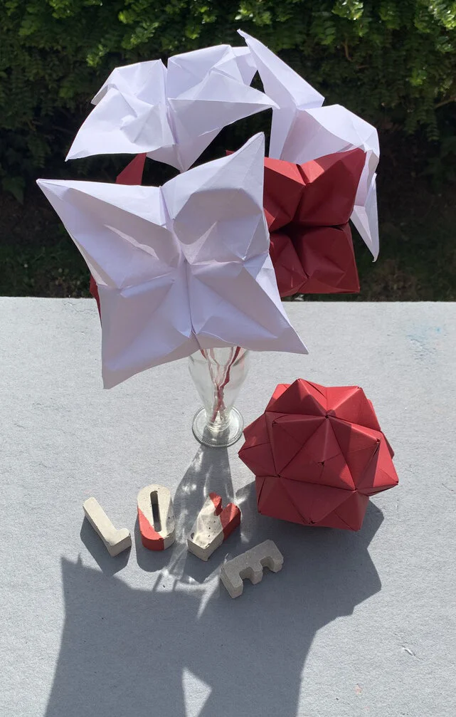 Concrete Letter : Paper Flower 10.jpg