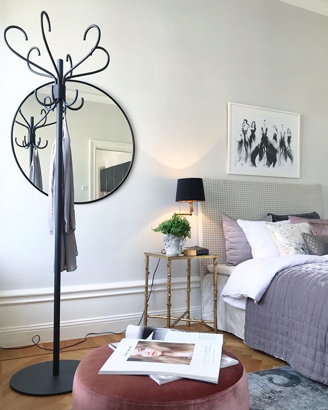 Get inspired by this styling made by @move2homestaging. We are happy to see that they used our &rdquo;La Fleur Coat Hanger&rdquo;.