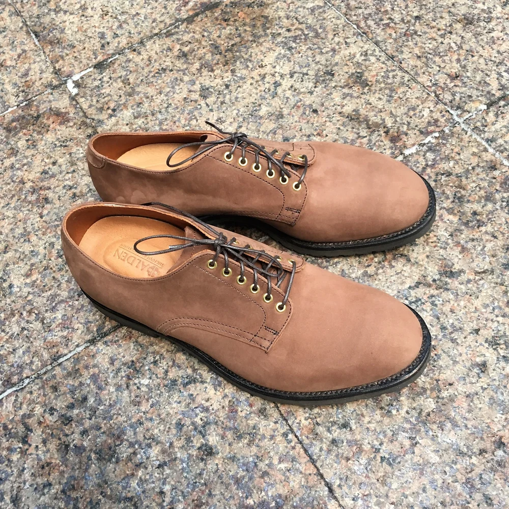 D7842 Black Scotch Grain — mouldedshoe