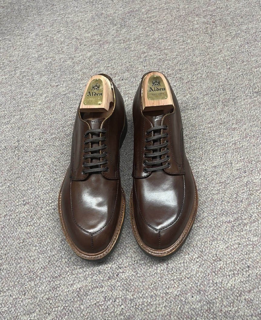 #D5628 Dark Brown Calfskin