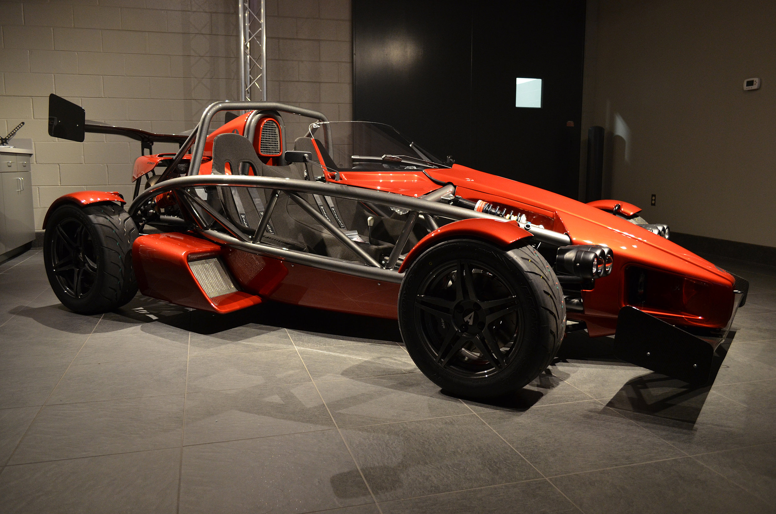 Ariel Atom 3S (Pearl Red/Gun Metal Chassis)