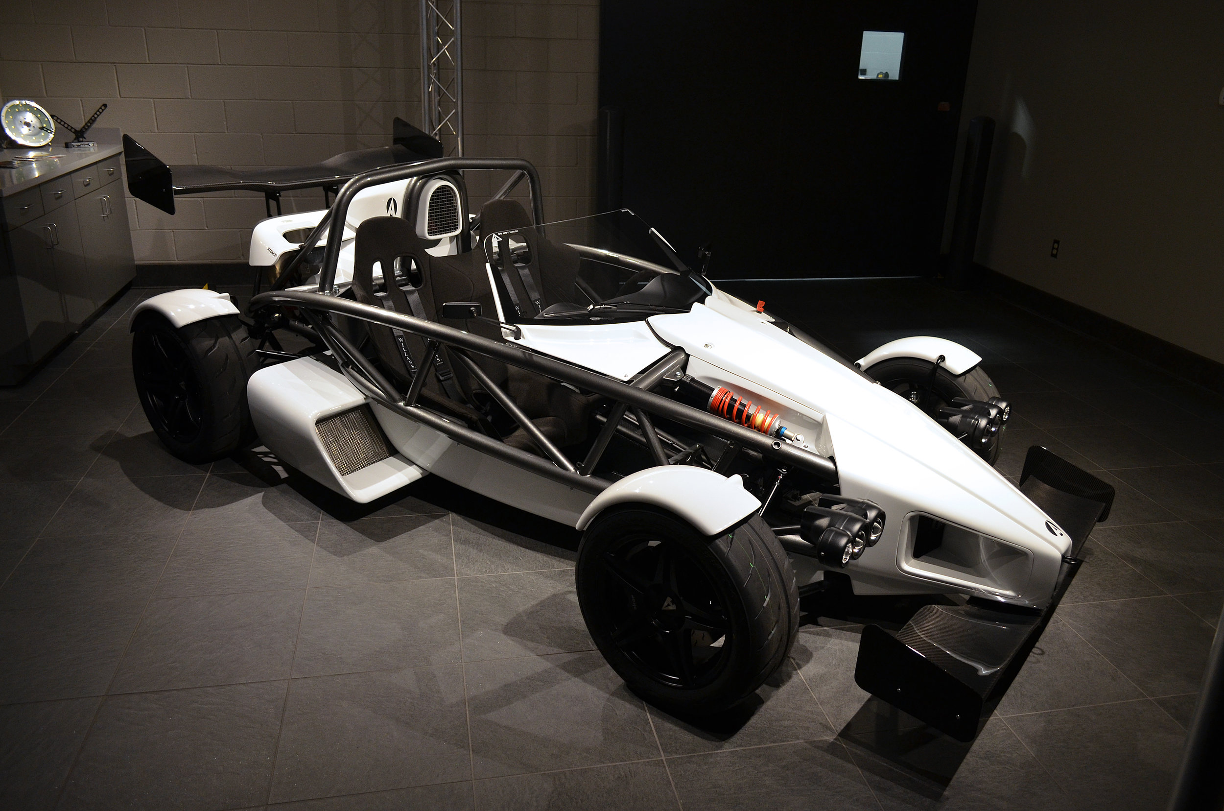 Ariel_Atom_3S_274_014.jpg