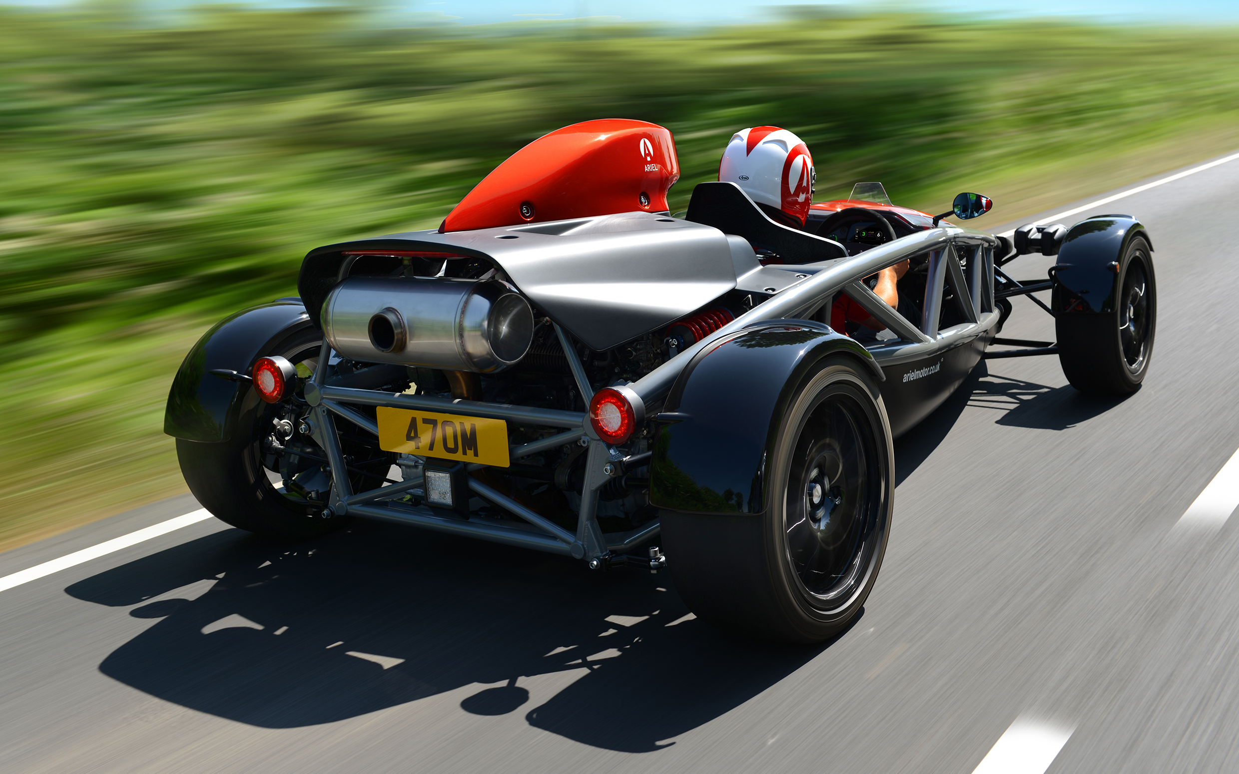 ARIEL ATOM 4 - 002 - S.jpg