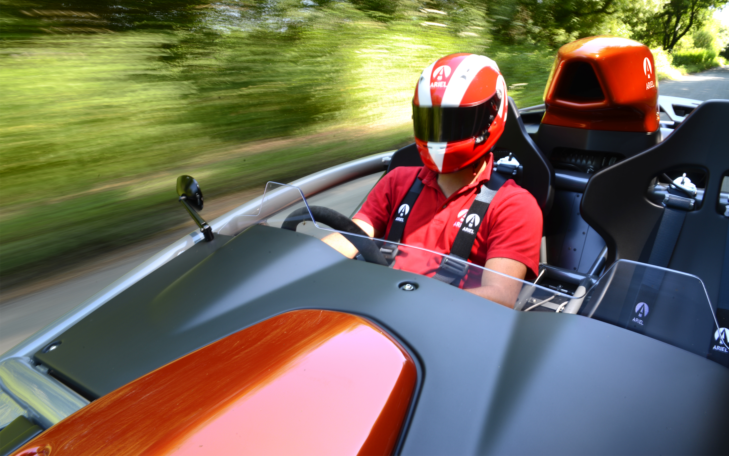 ARIEL ATOM 4 - 004 - S.jpg