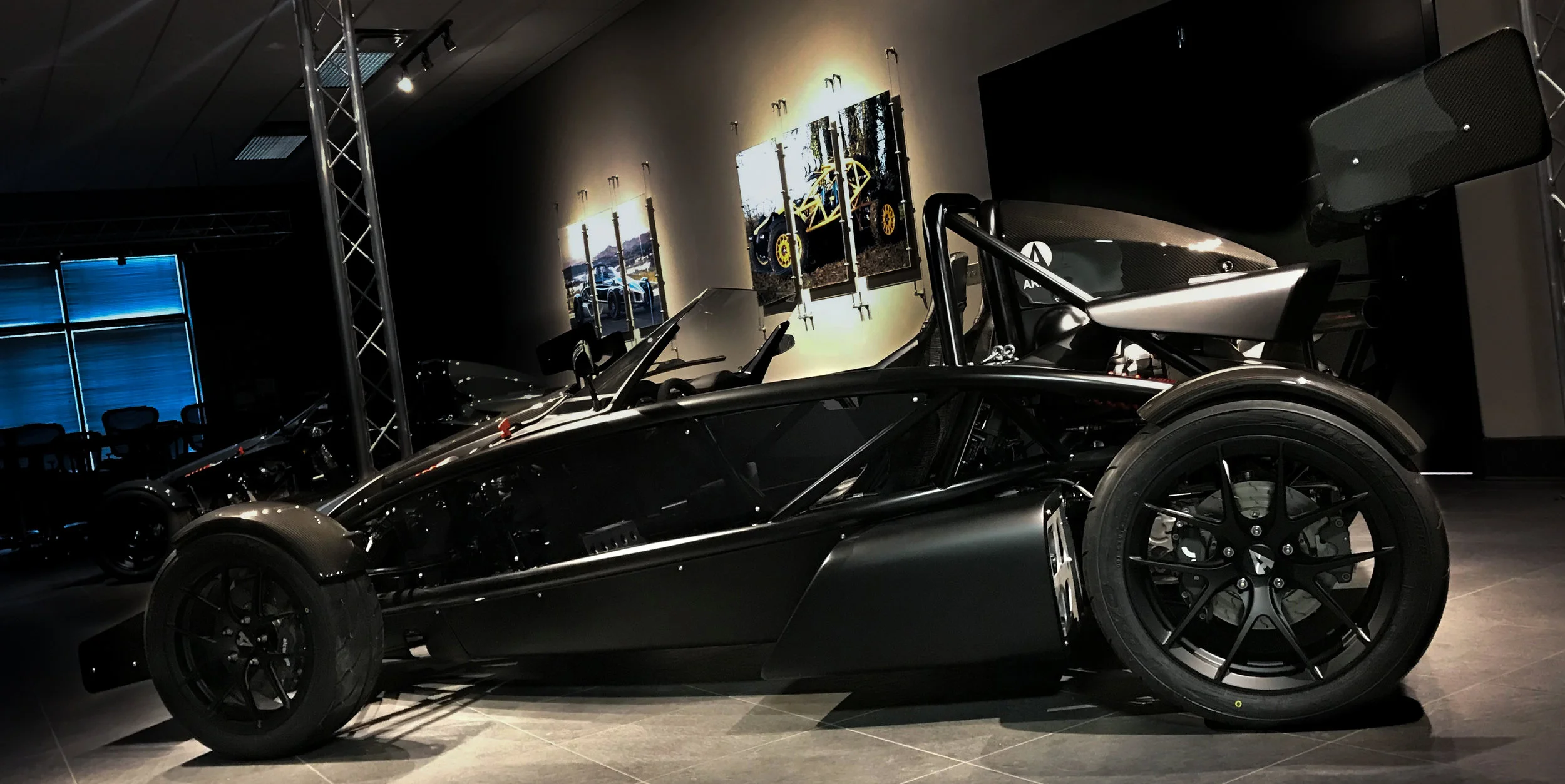 Ariel_Atom_3RS_banner_001.jpg
