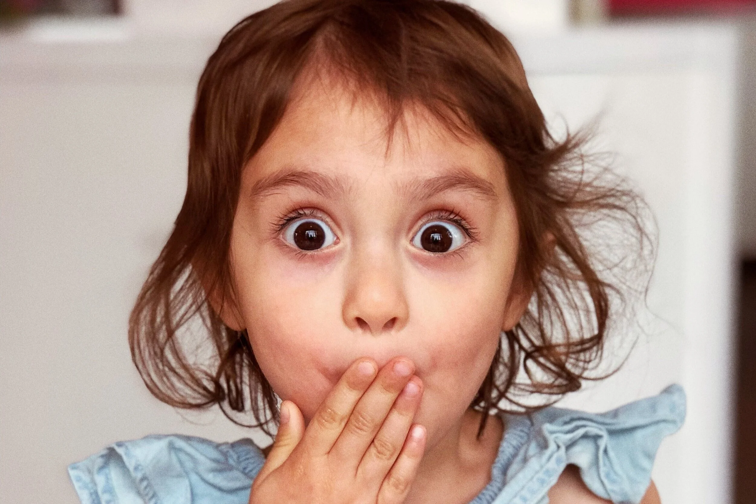 To Startle or Not to Startle? Moro is the Question