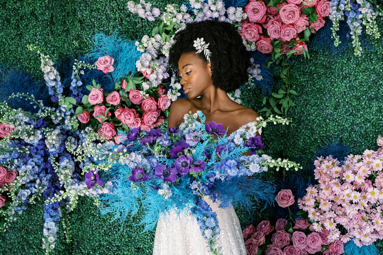 Thinking about your dream wedding flowers? We've got you covered 🌸🦋

 Whether you're envisioning something extravagant or whimsical, we're here to bring your floral ideas to life. Let's work together to create something beautiful for your special d
