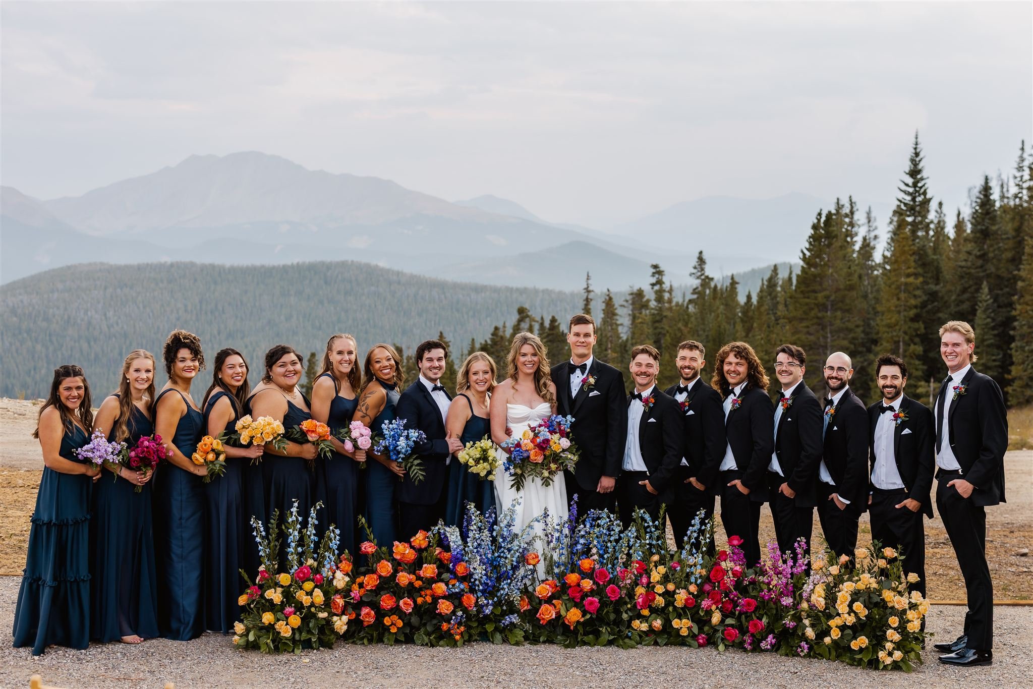 Are you as OBSESSED with COLOR as I am ?! 🤯

If the answer is YES, then I am your girl 😎

Schedule a chat with me today and let's dream up yummy colors!

Photographer: @calemitchellphotography 
Floral: @gardenofedencolorado 
Planner: @jess_pinkceve