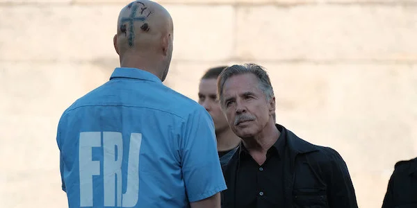 brawlincellblock99_02.jpg