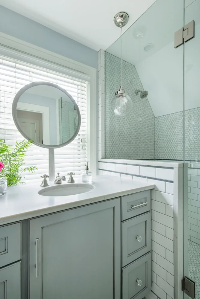 1921-laurelhurst-cottage-bathroom-mirror-design.jpg