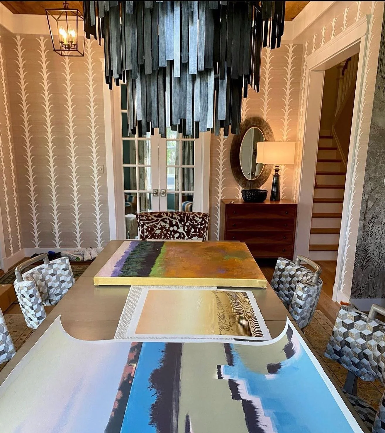 Bringing the final touches to this client&rsquo;s home with the addition of art! Thanks @carriecolemanfineart for the showing. #bridgetbearistyle #rvadesigner #art #iloveart #bridgetbearidesigns #interiordesign #finishingtouches