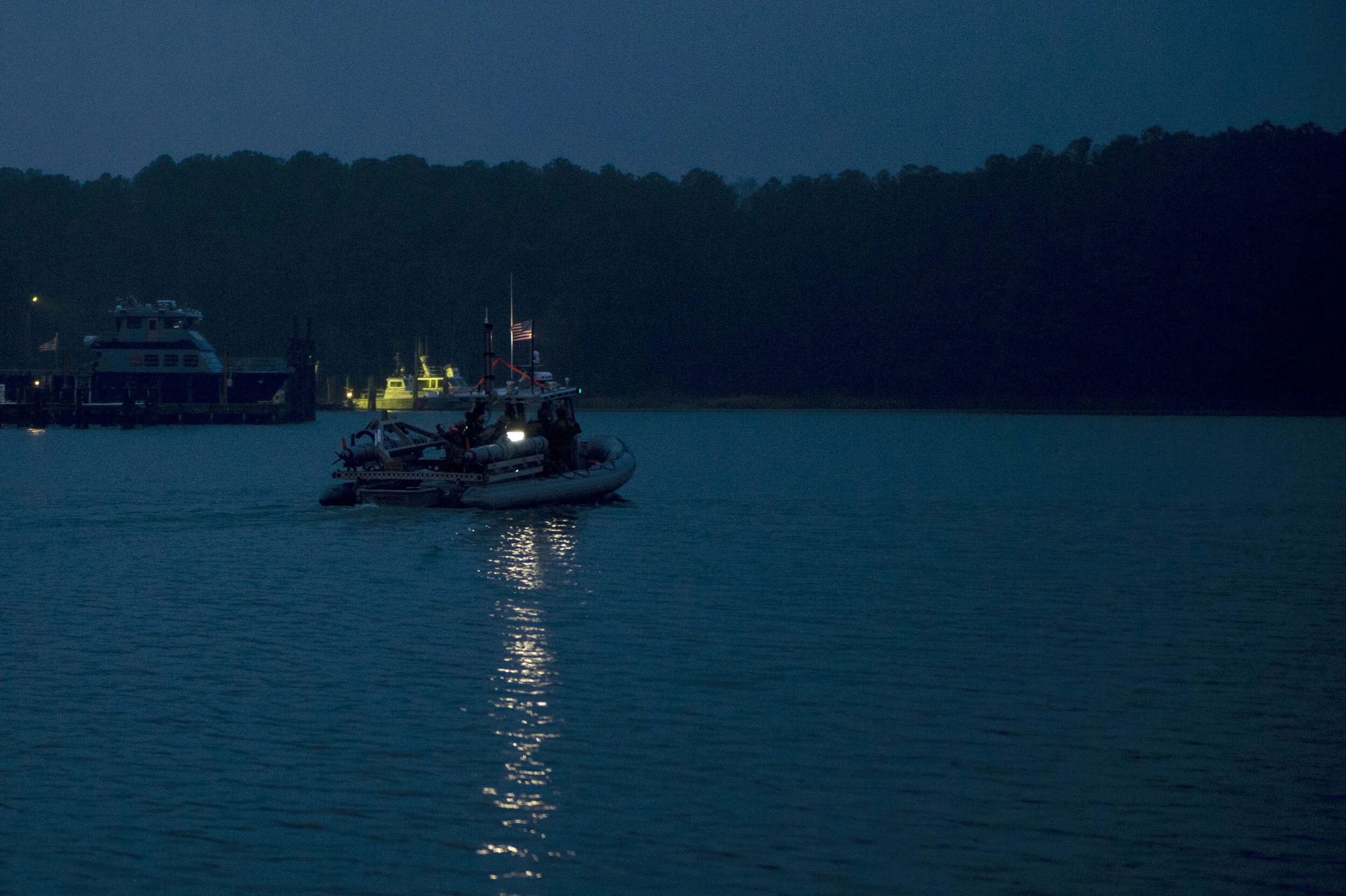 HRO 9g What's a Warship Bridge Like?-External Focus