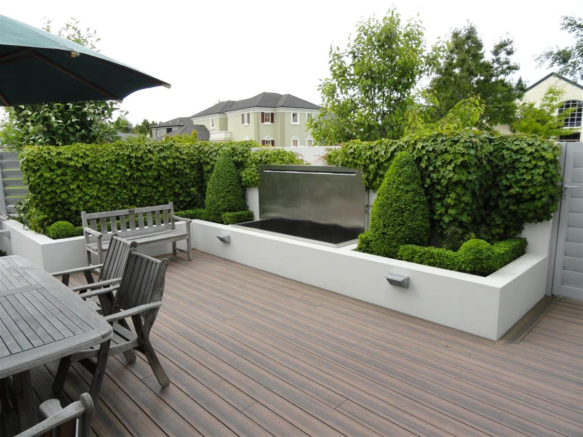 DSC03207 (Custom).JPG