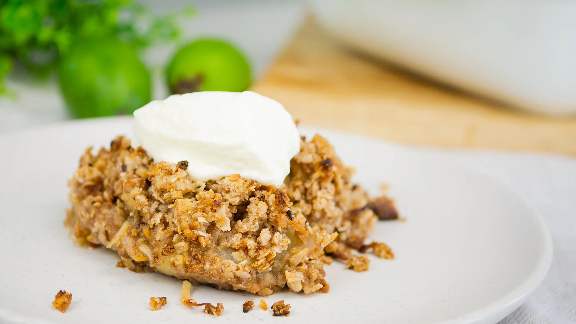 feijoaandapplecrumble.jpg