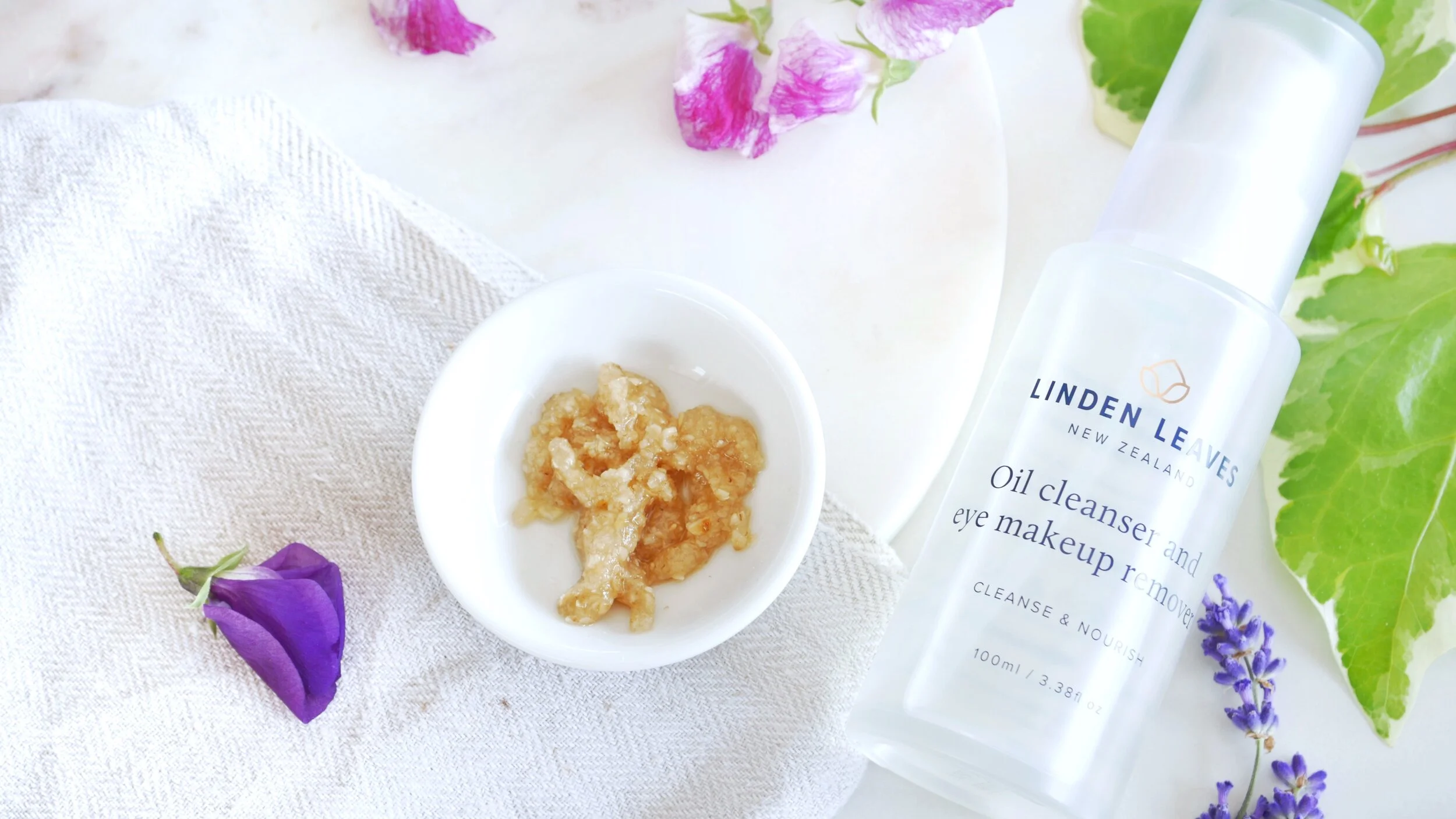 Oat &amp; Honey Face Scrub Recipe and the Importance of Natural Skincare