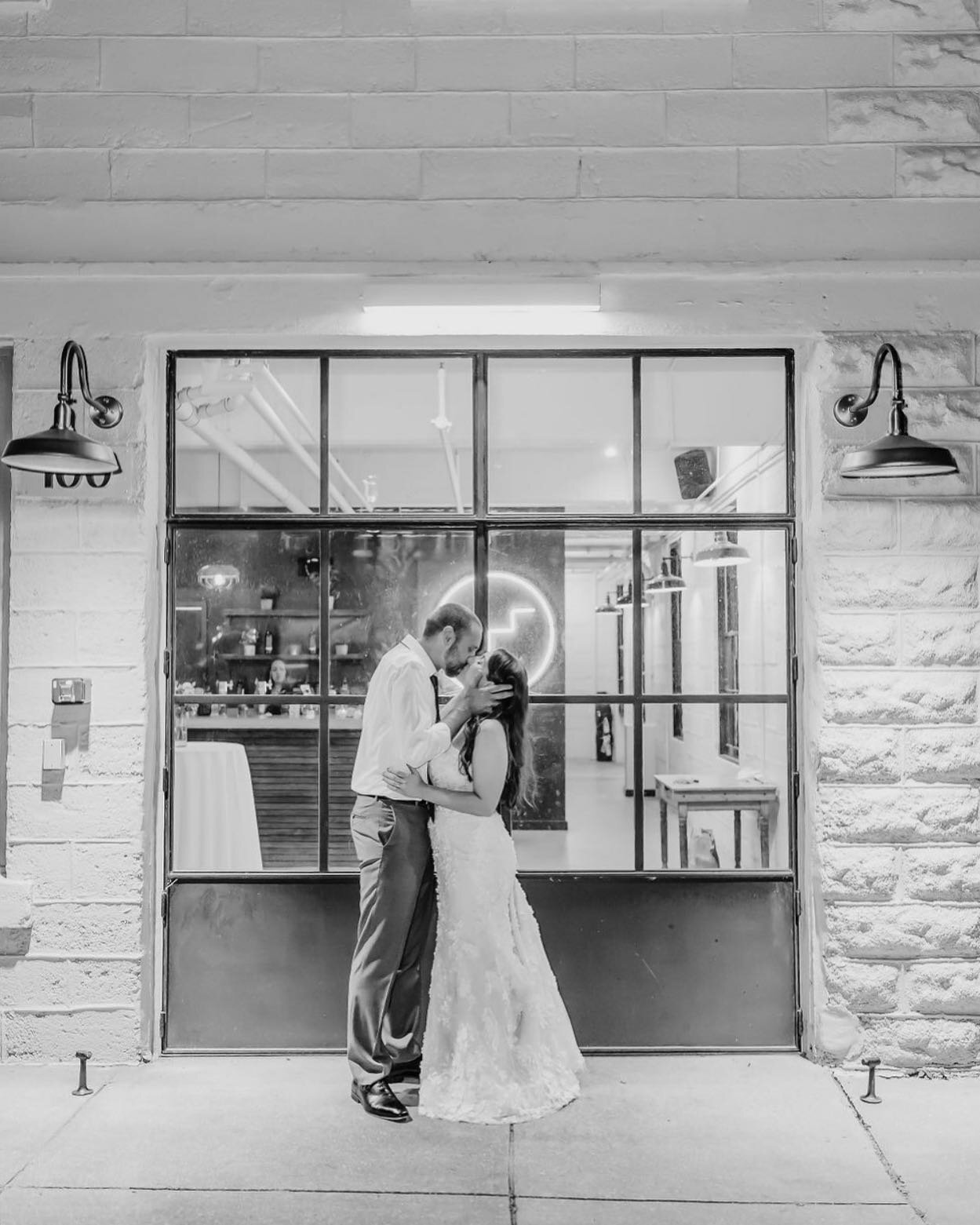 Kissing your lips is the way I show my deepest love for you&hellip;
.
.
Photographer: @ashleyjenphotography 
Planner: @justaboutloveweddings 
.
.
.
#upstairsatlanta #partyupstairs #newlyweds #brideandgroom #bride #groom #wedding #weddinginspiration #
