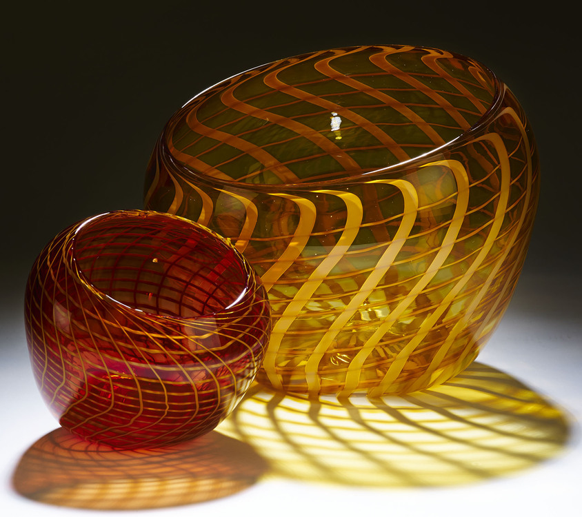  Dimensions:&nbsp;10" x 9.5" x 10" and 6" x 6" x 6.25" 