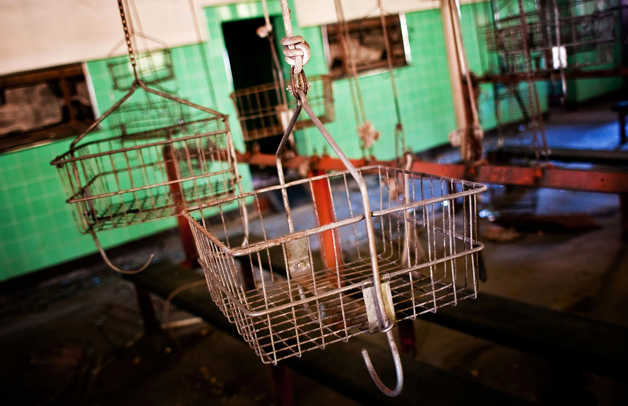 worker's-baskets.jpg