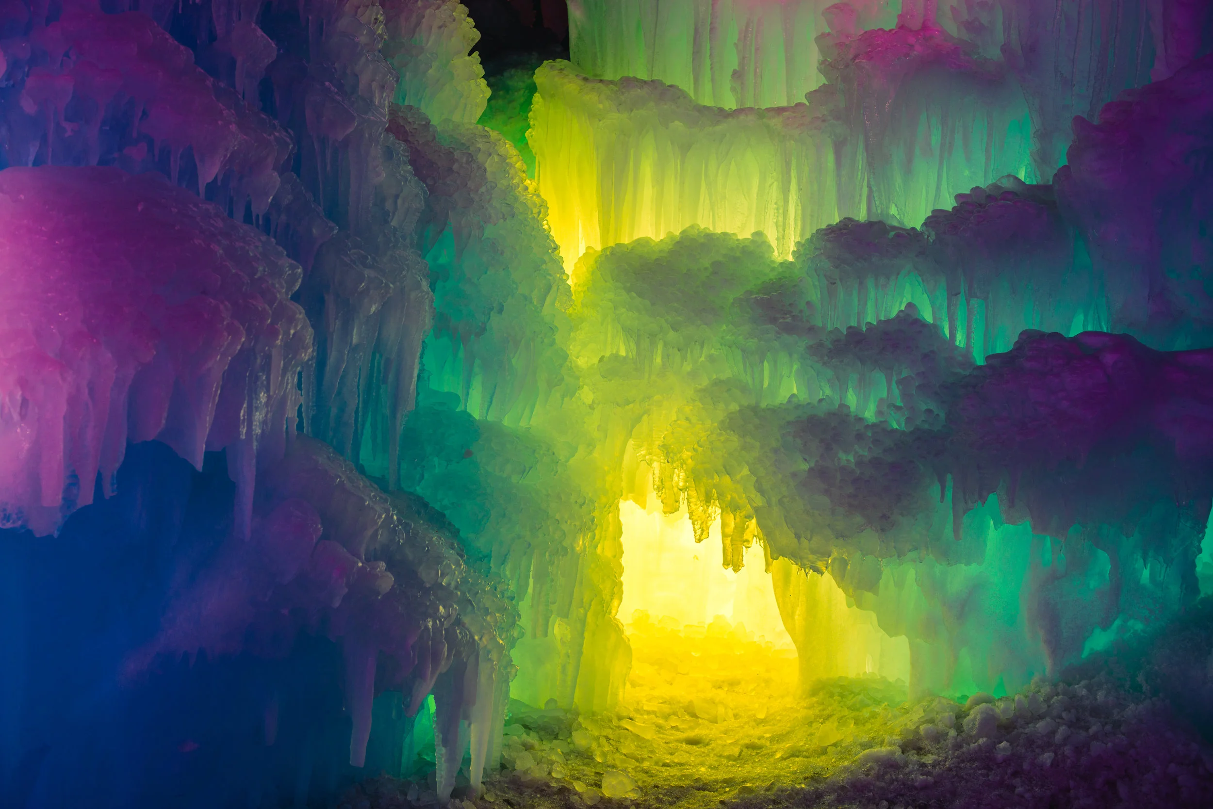 Ice Castles by Sam Scholes-011.jpg