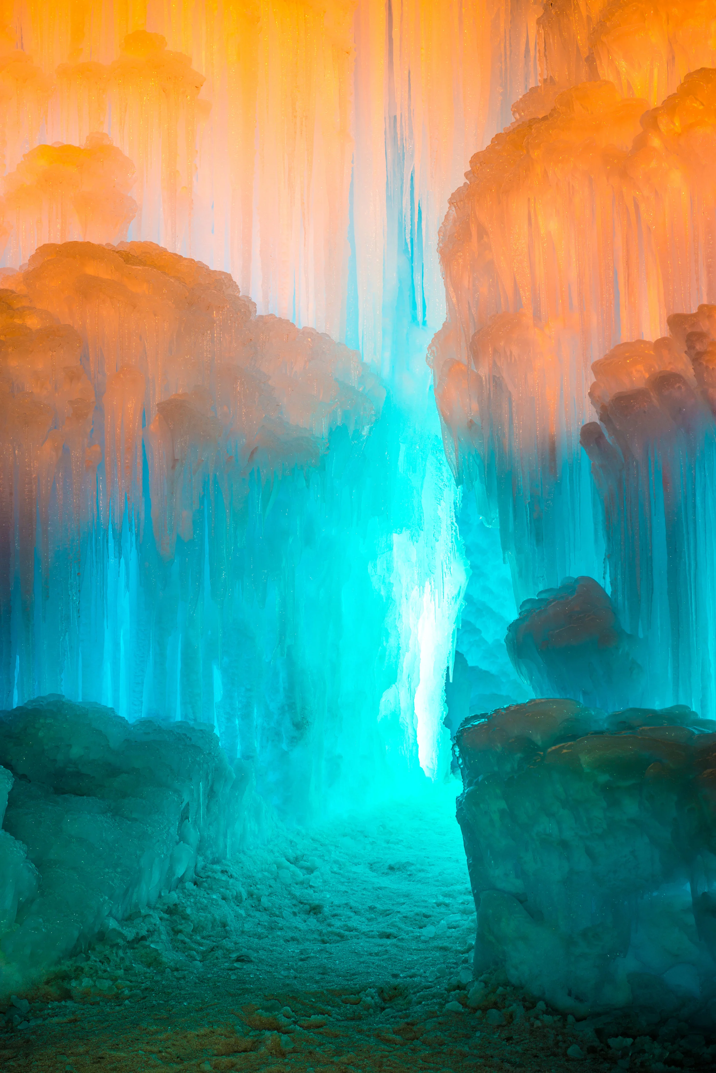 Ice Castles by Sam Scholes-010.jpg