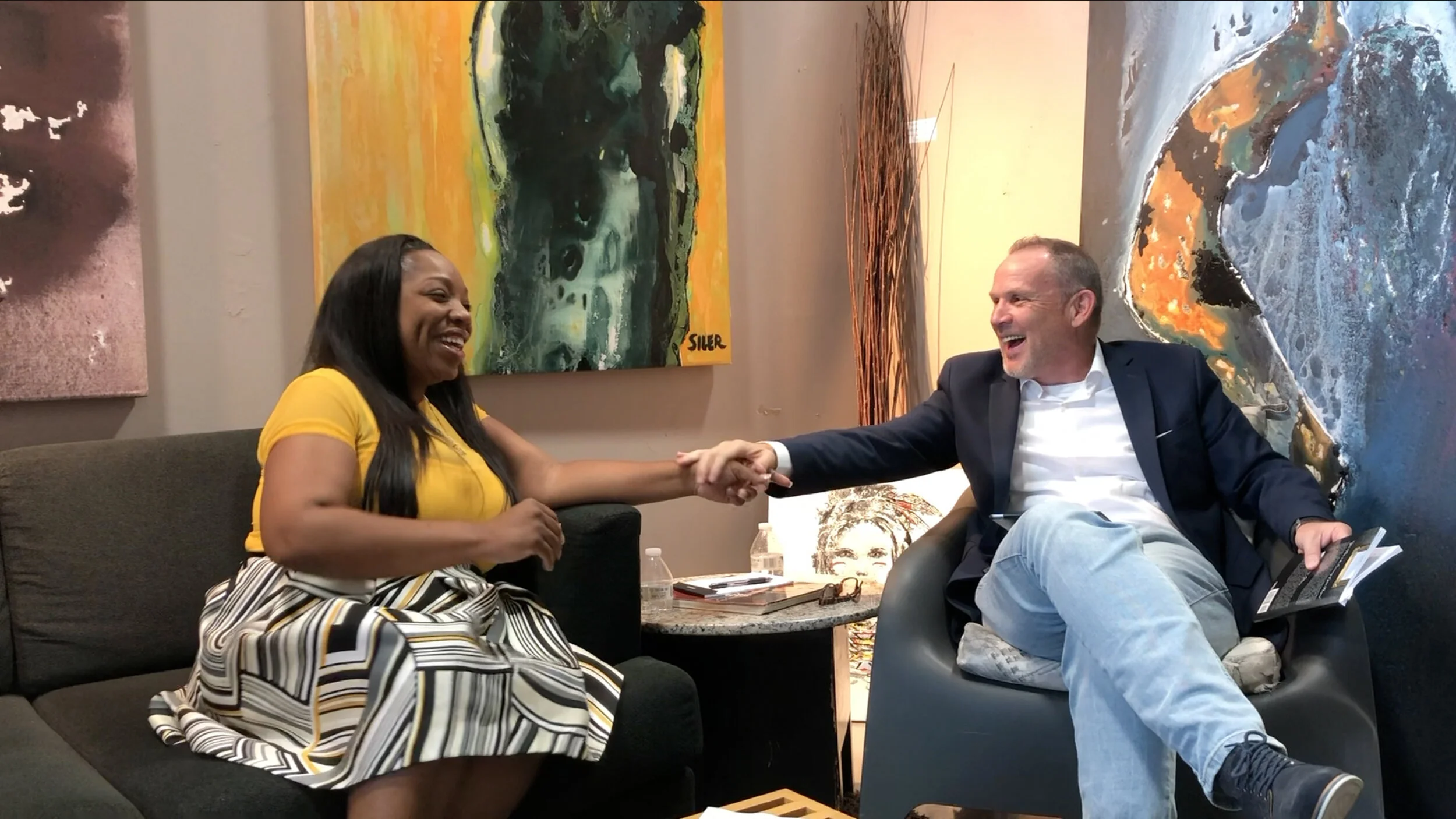 Jeff Crume life coach in conversation with client, Lake Havasu City Arizona