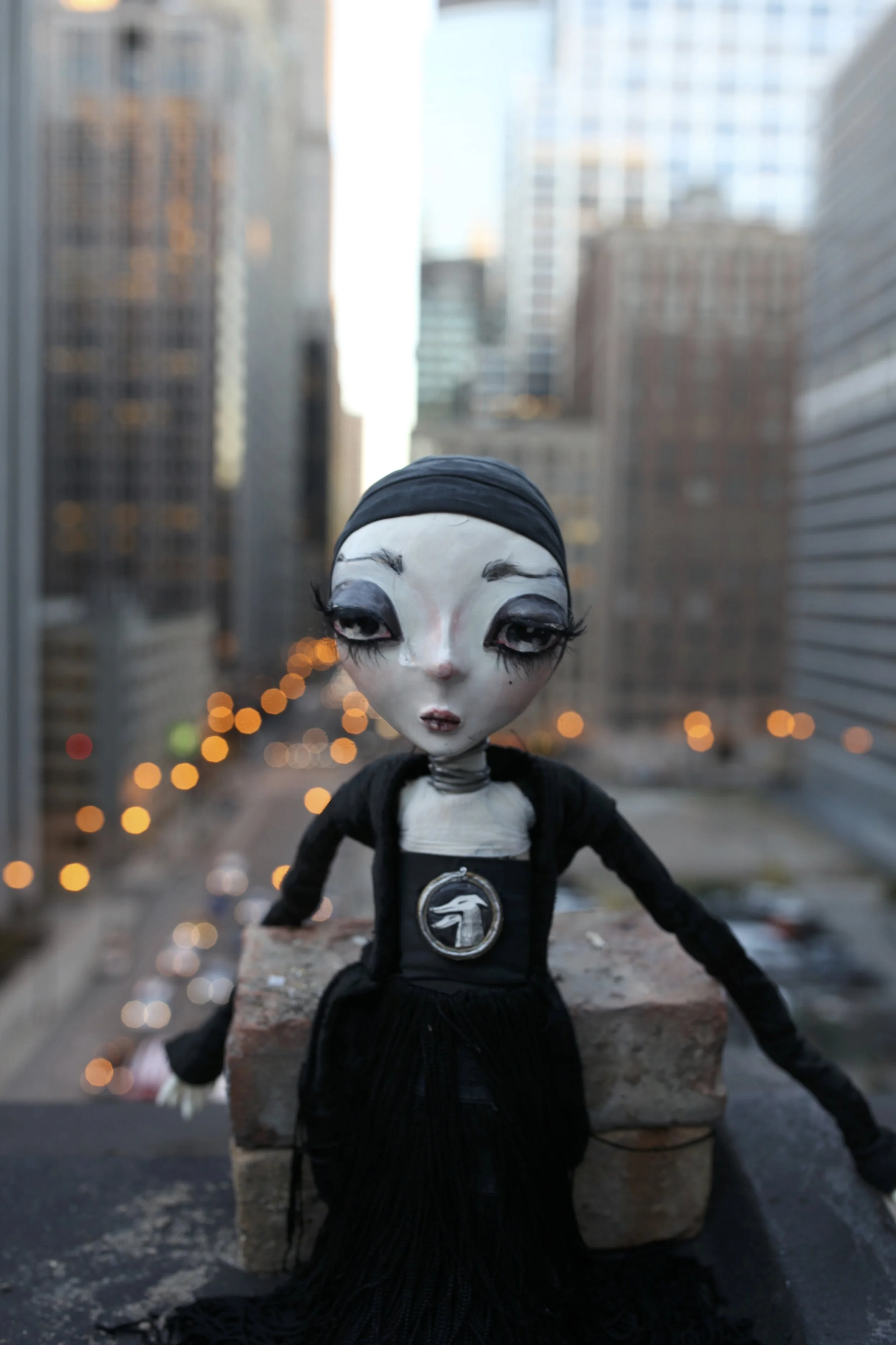  Neverdoll is a cinematic narrative that uses storytelling as a way to confront emotional states such as melancholy, loneliness and fear