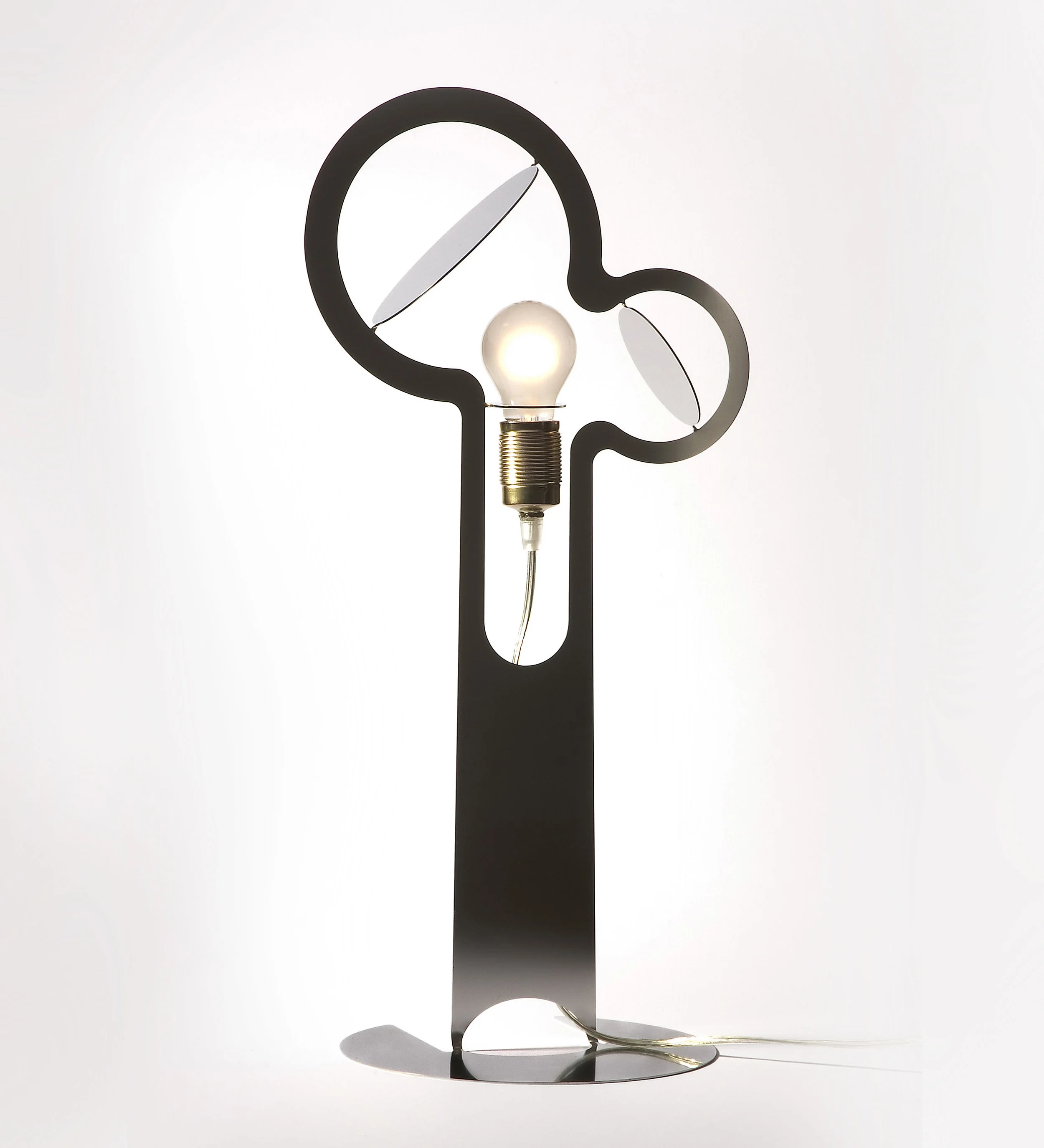 Kadushin-Eclipse light 2 SS.jpg