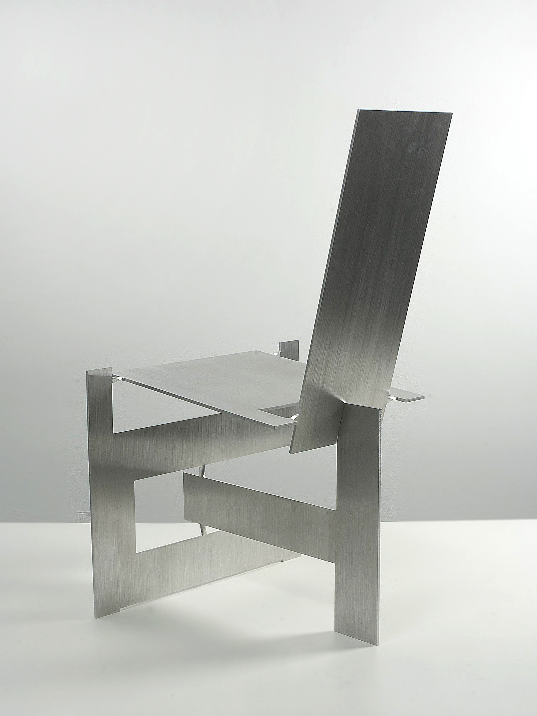 Kadushin-Flatveld chair 5.jpg