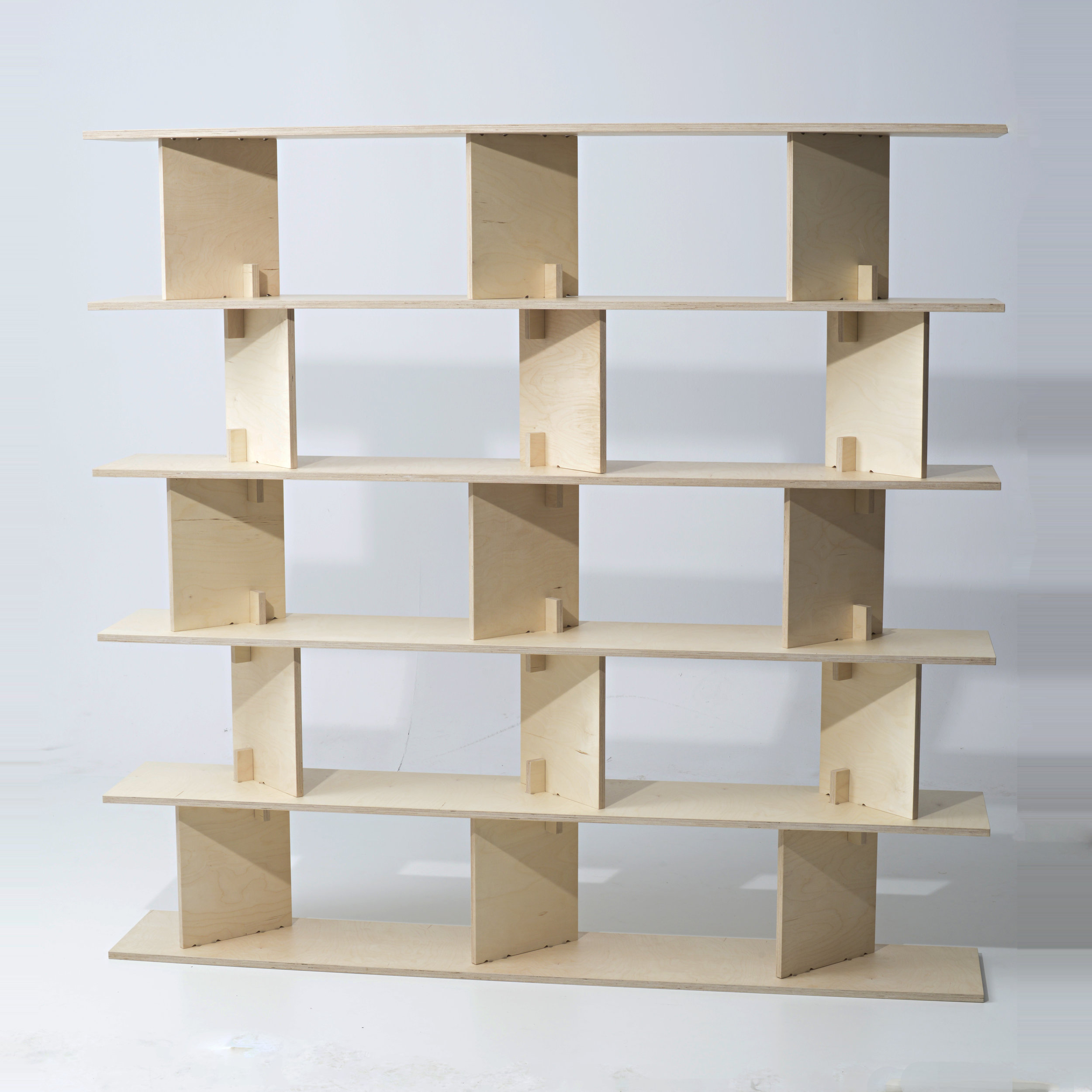 Neubau Shelf Family