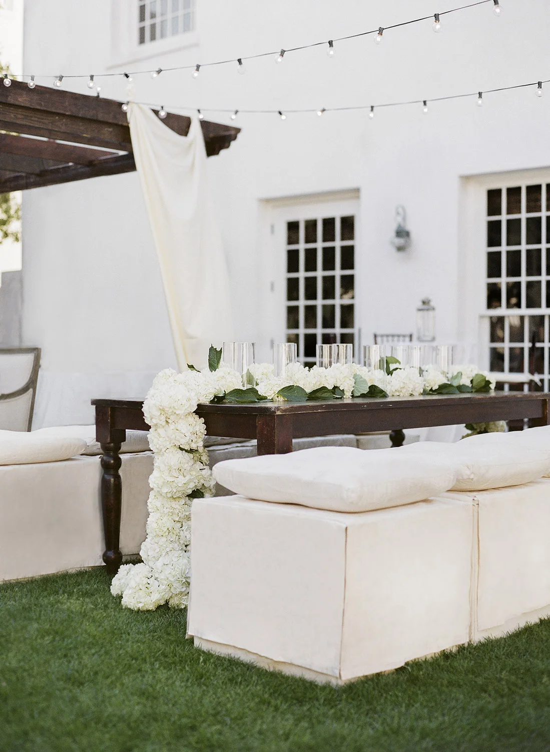 rosemary-beach-town-hall-wedding-reception-02.jpg