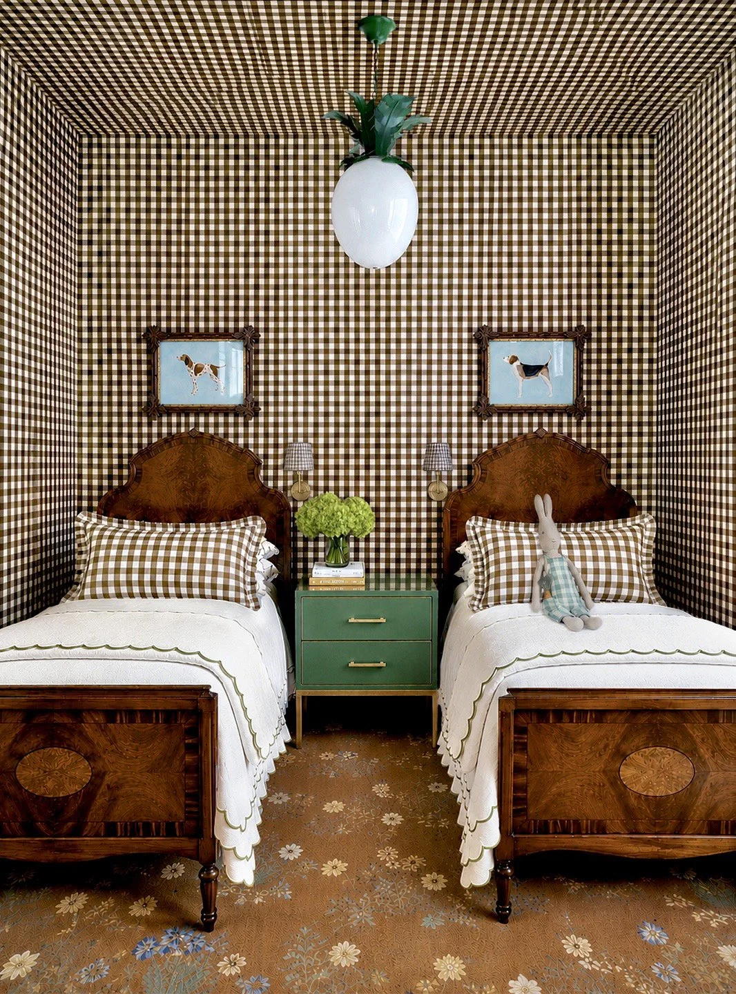 boy_room_art_prints_leslee_mitchell.jpg