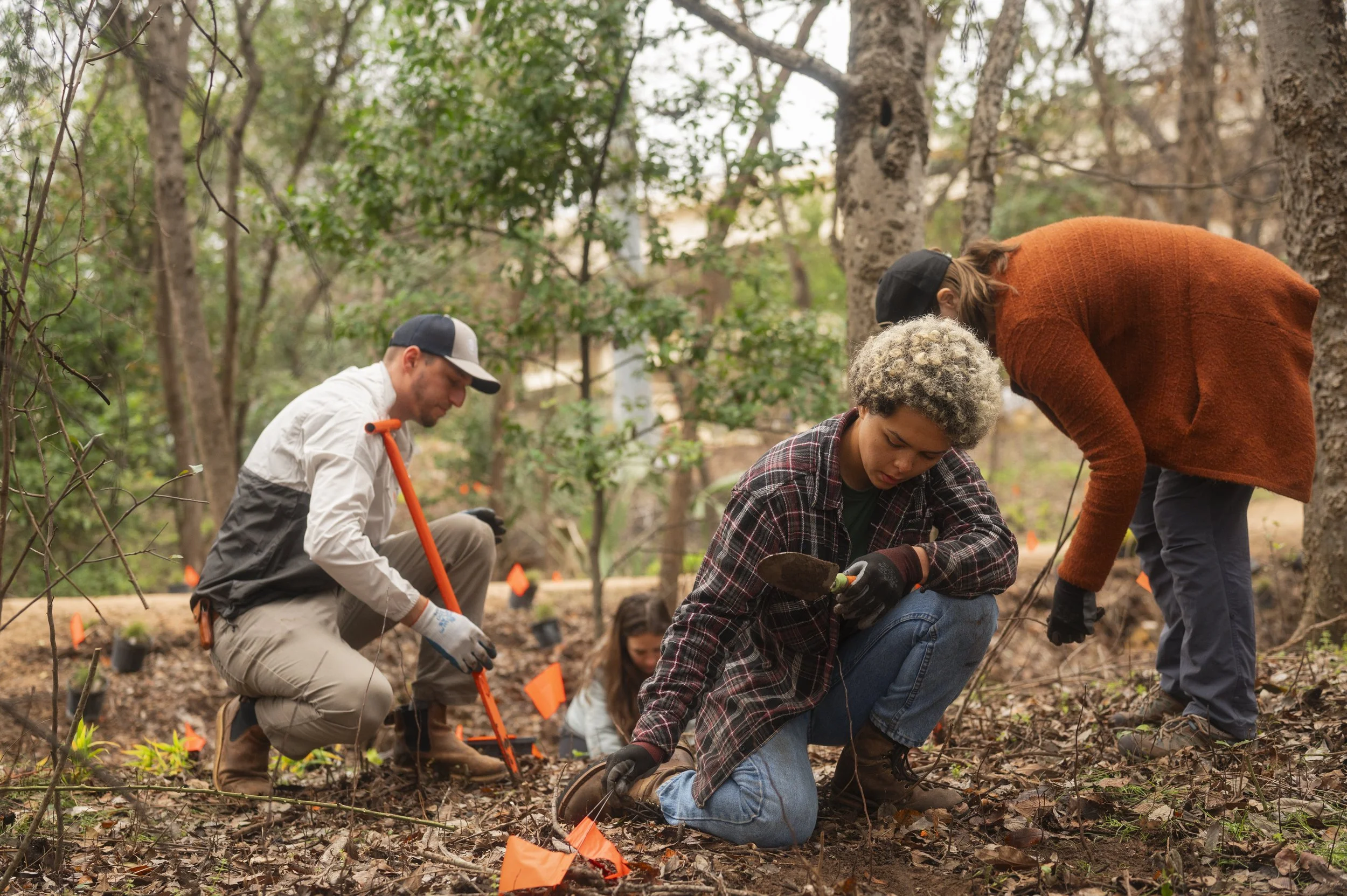 Planting Volunteer Event-14.JPG