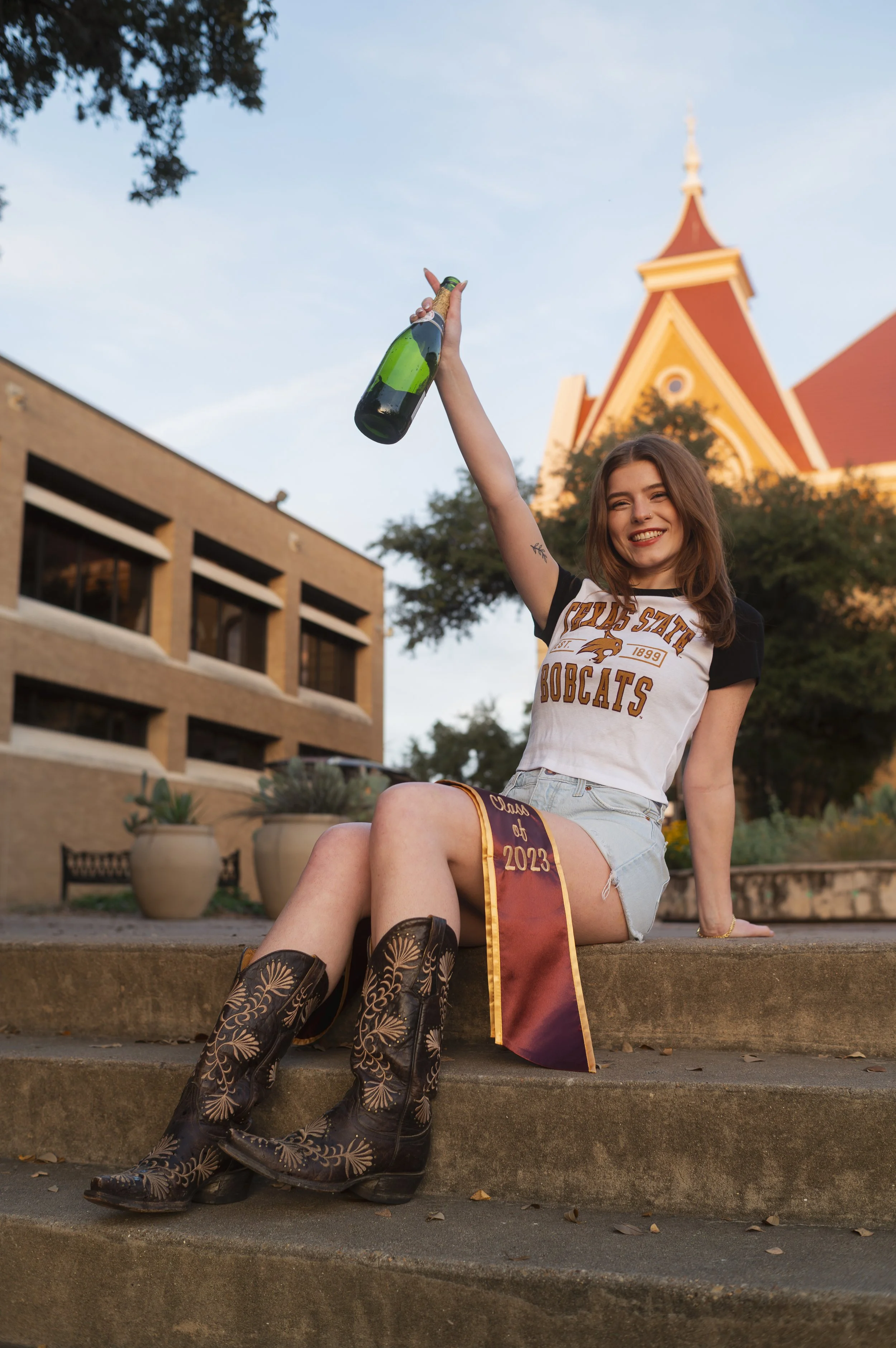 Grad Portraits Website-26.JPG