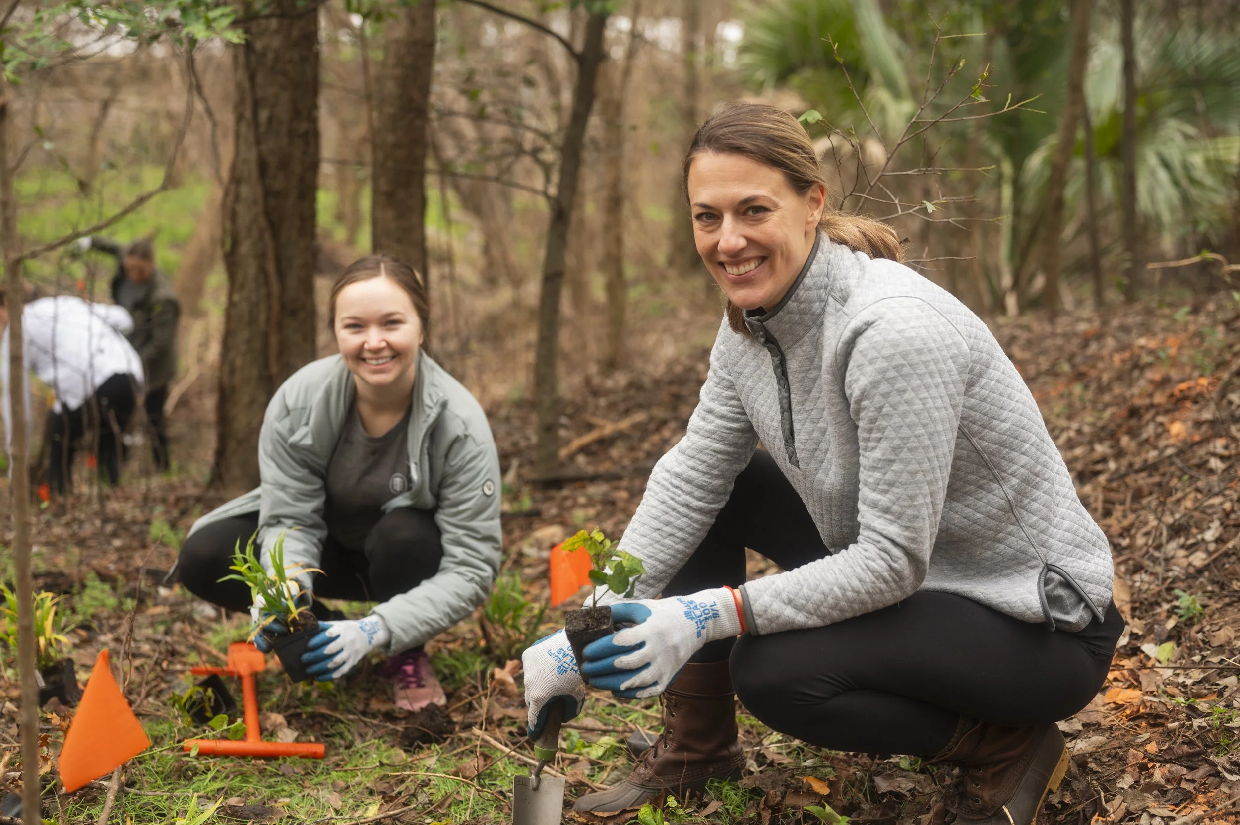 Planting Volunteer Event-19.JPG