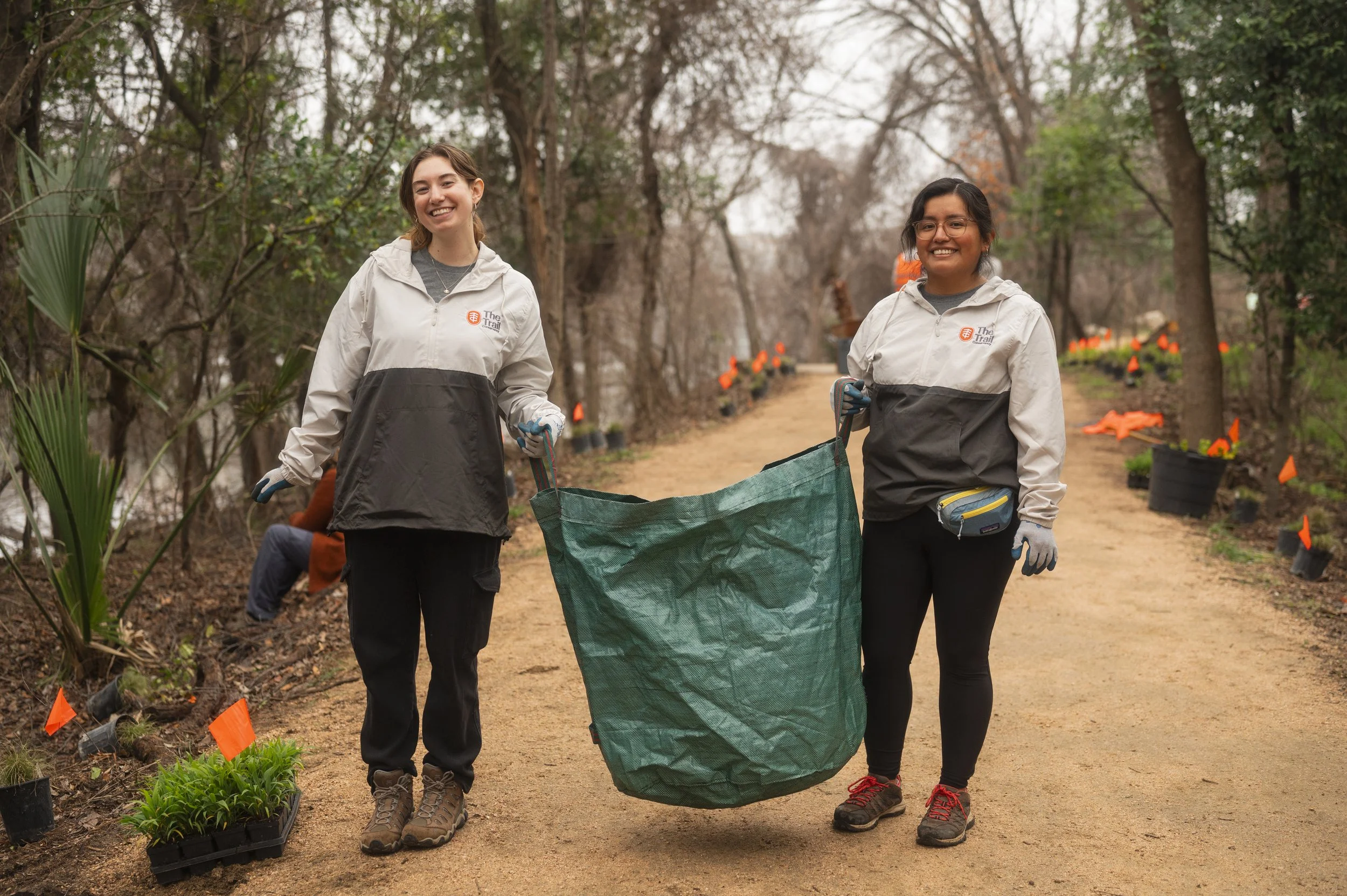 Planting Volunteer Event-17.JPG