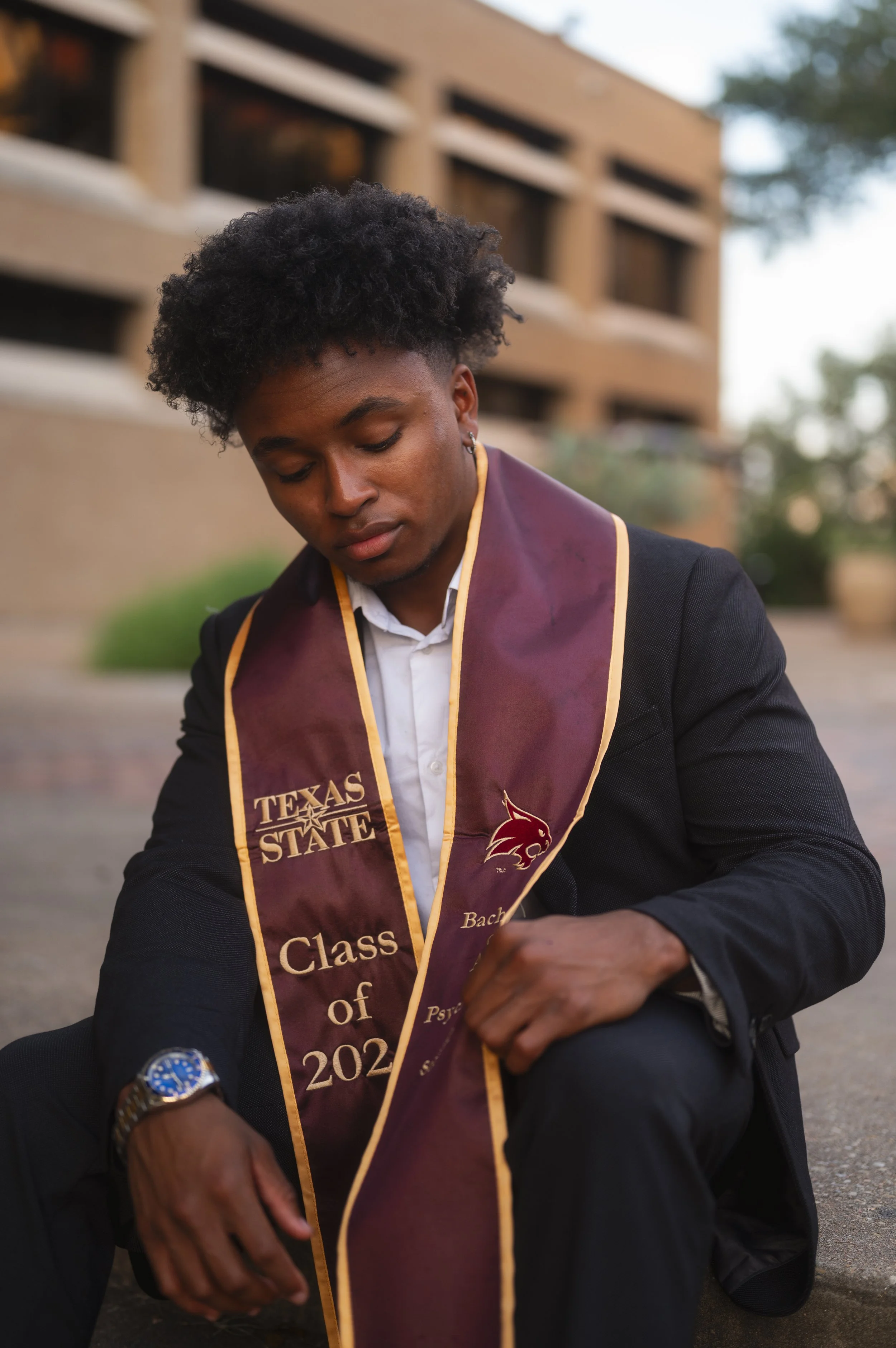 Grad Portraits Website-12.JPG