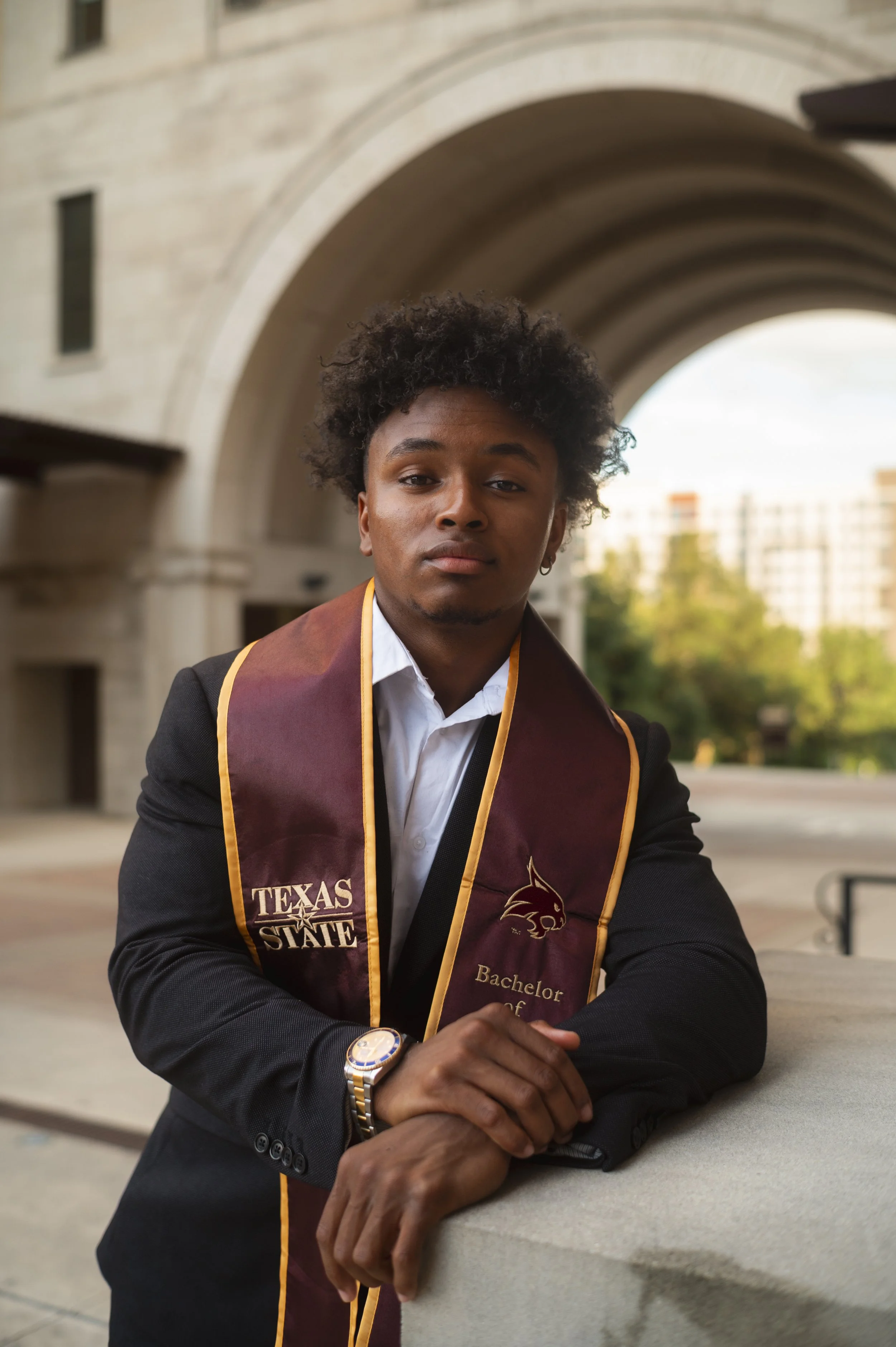 Grad Portraits Website-11.JPG