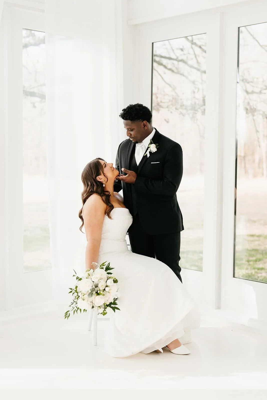 alabama-wedding-photographer-reception-details-portraits-content-glass-house-venue.JPG