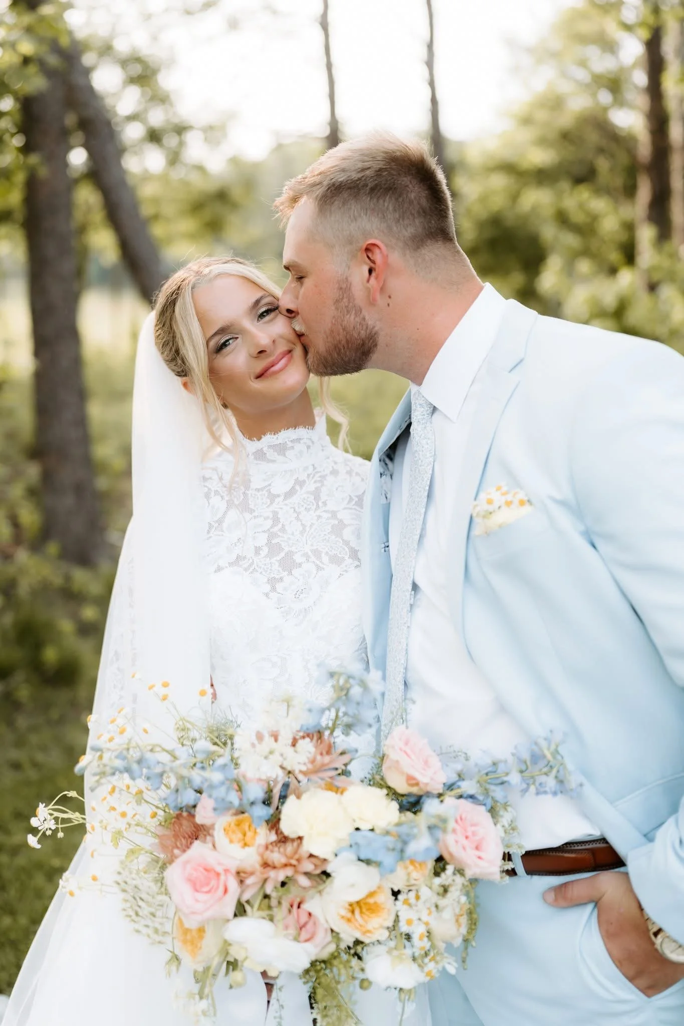 north-georgia-lilylous-the-pines-wedding-photographer-reception-details.JPG