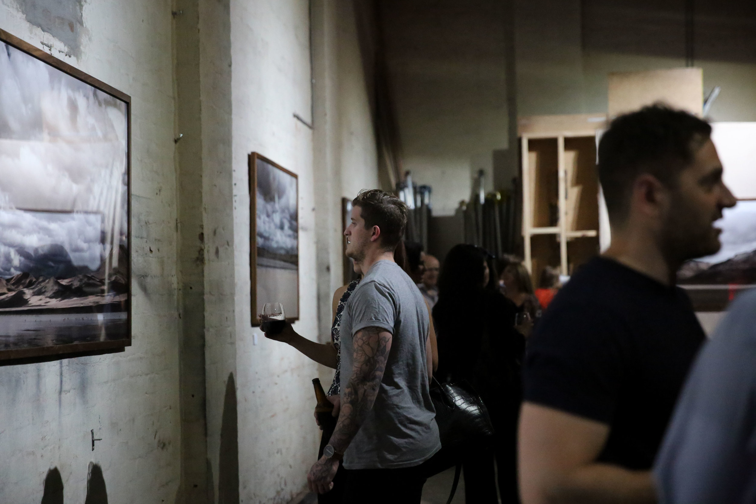 OTRO MUNDO EXHIBITION NIGHT -7.jpg