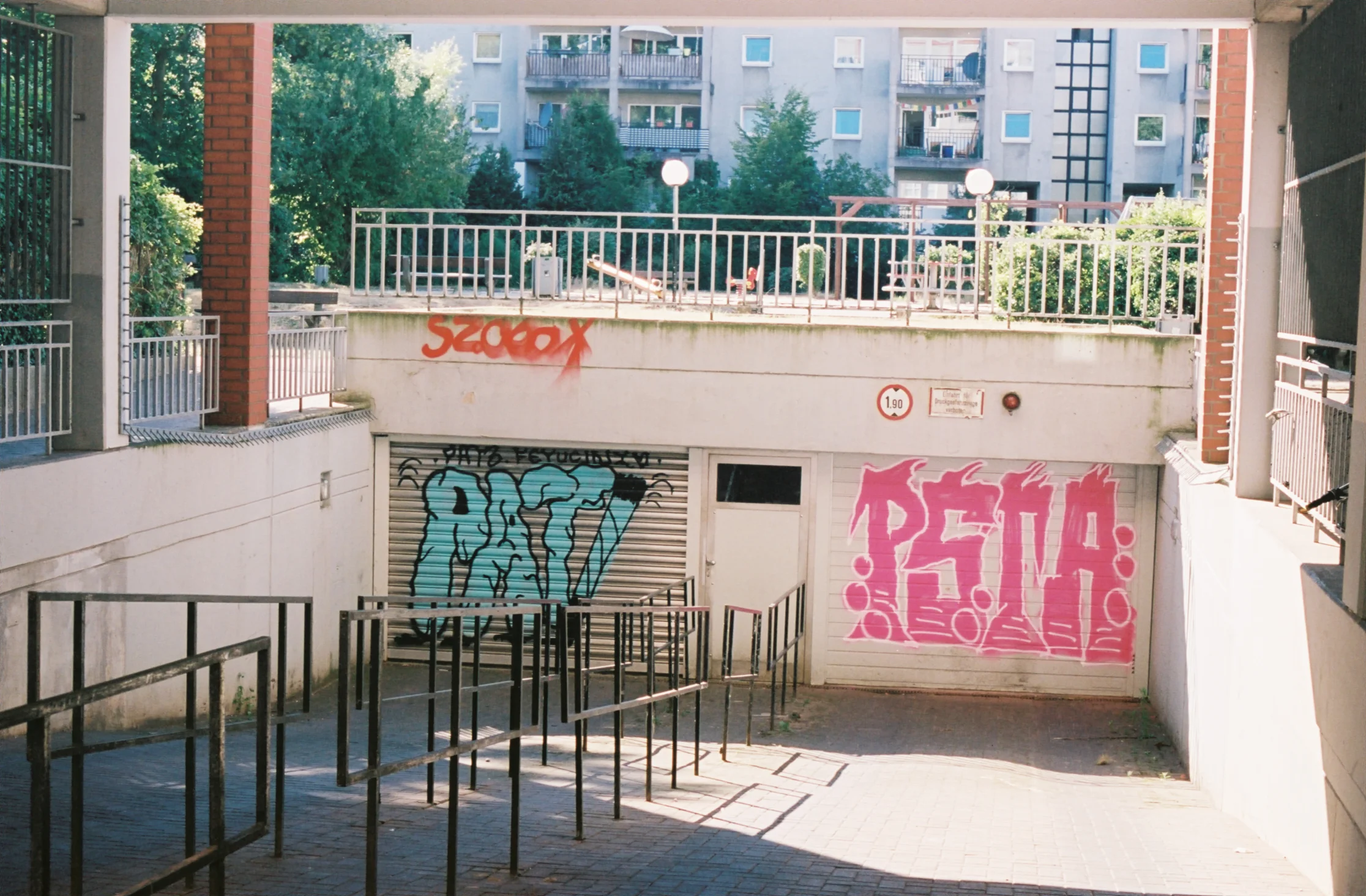 BERLIN 35mm FILM-11.jpg