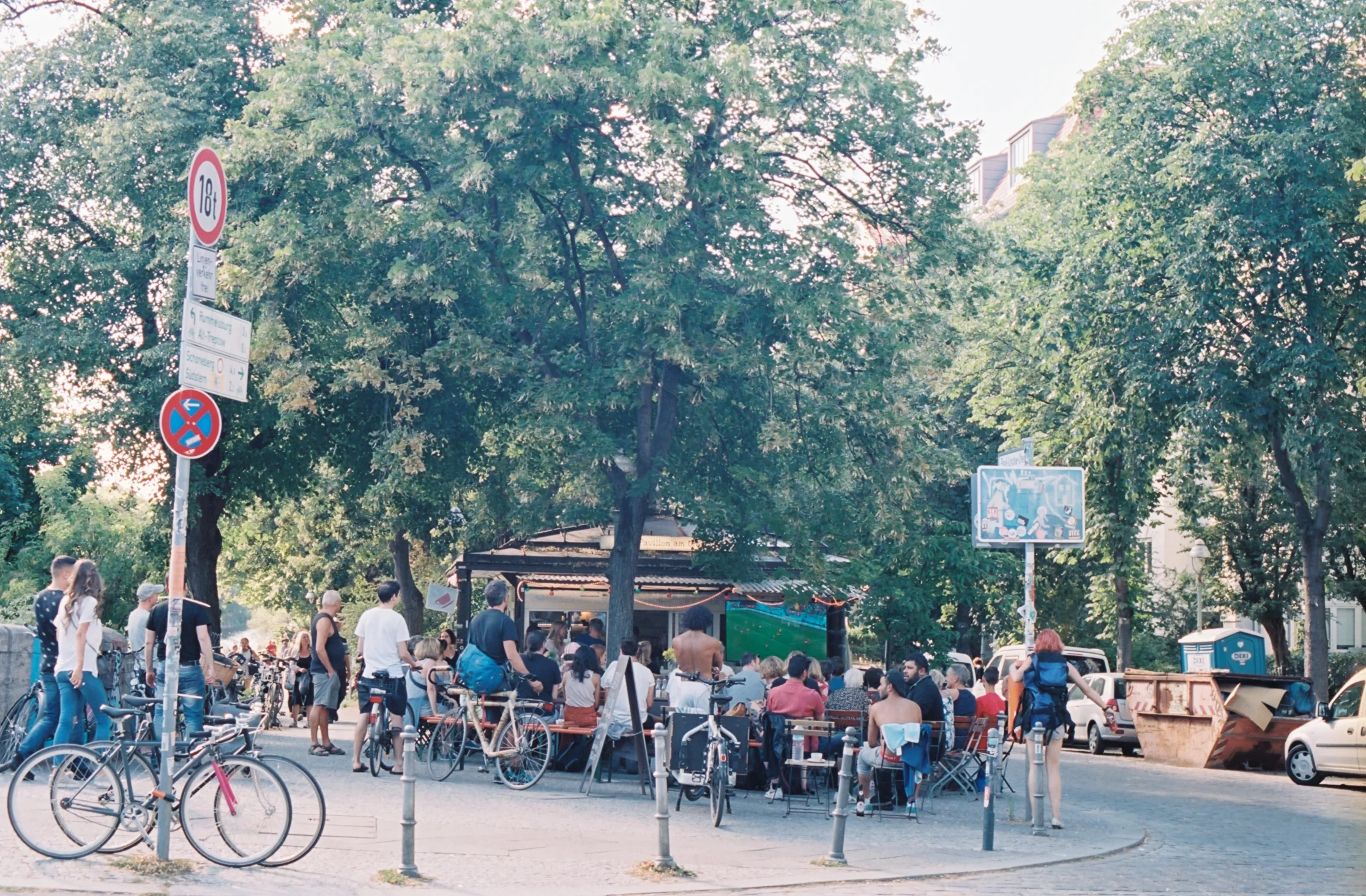 BERLIN 35mm FILM-12.jpg