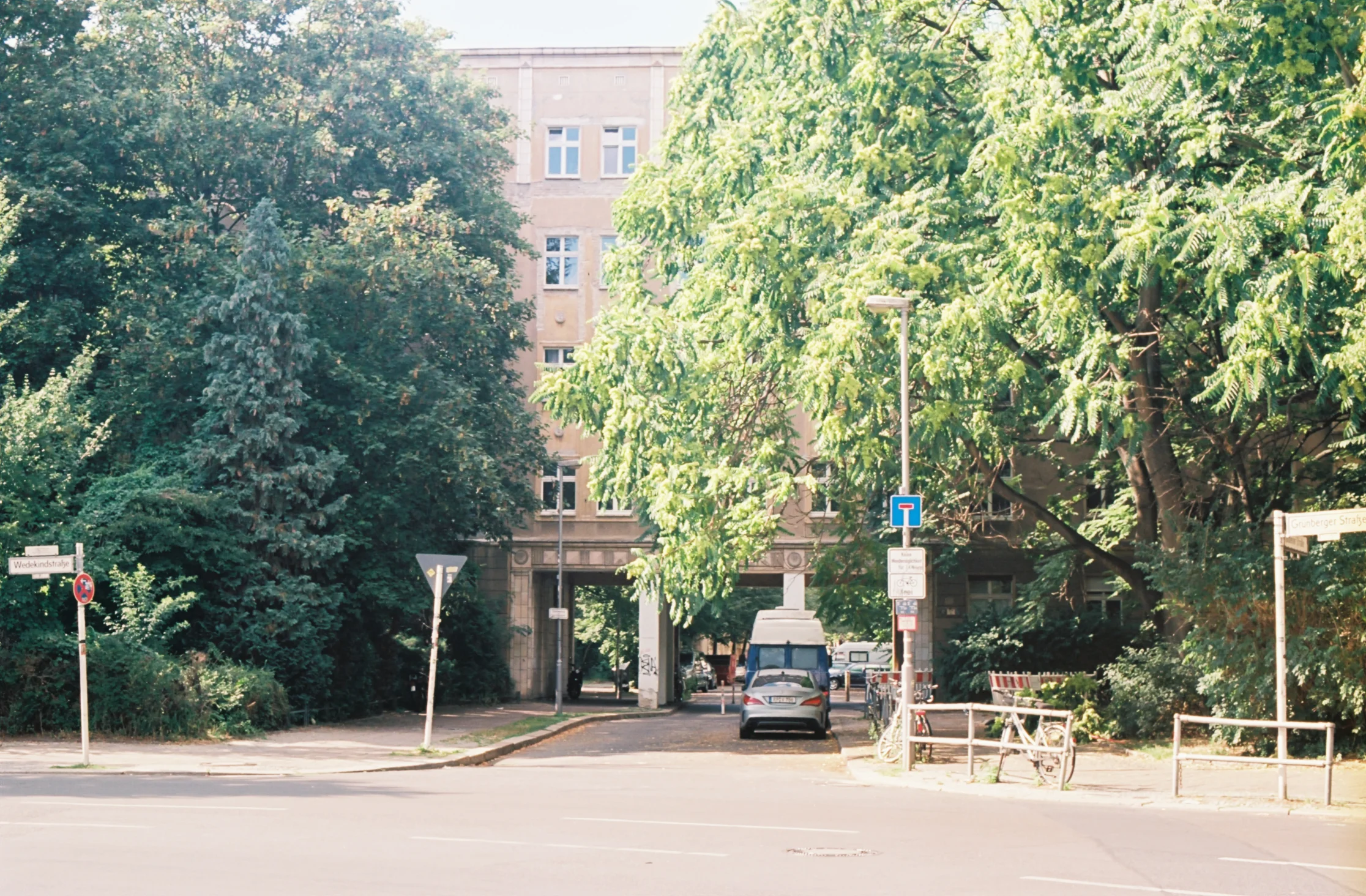BERLIN 35mm FILM-26.jpg