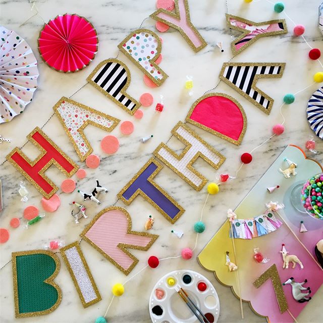 Lyla's birthday will be a combo of her two favorite things. #painting #animals swipe to see a sneak peak of the cake topper and invite. #thankspintrist