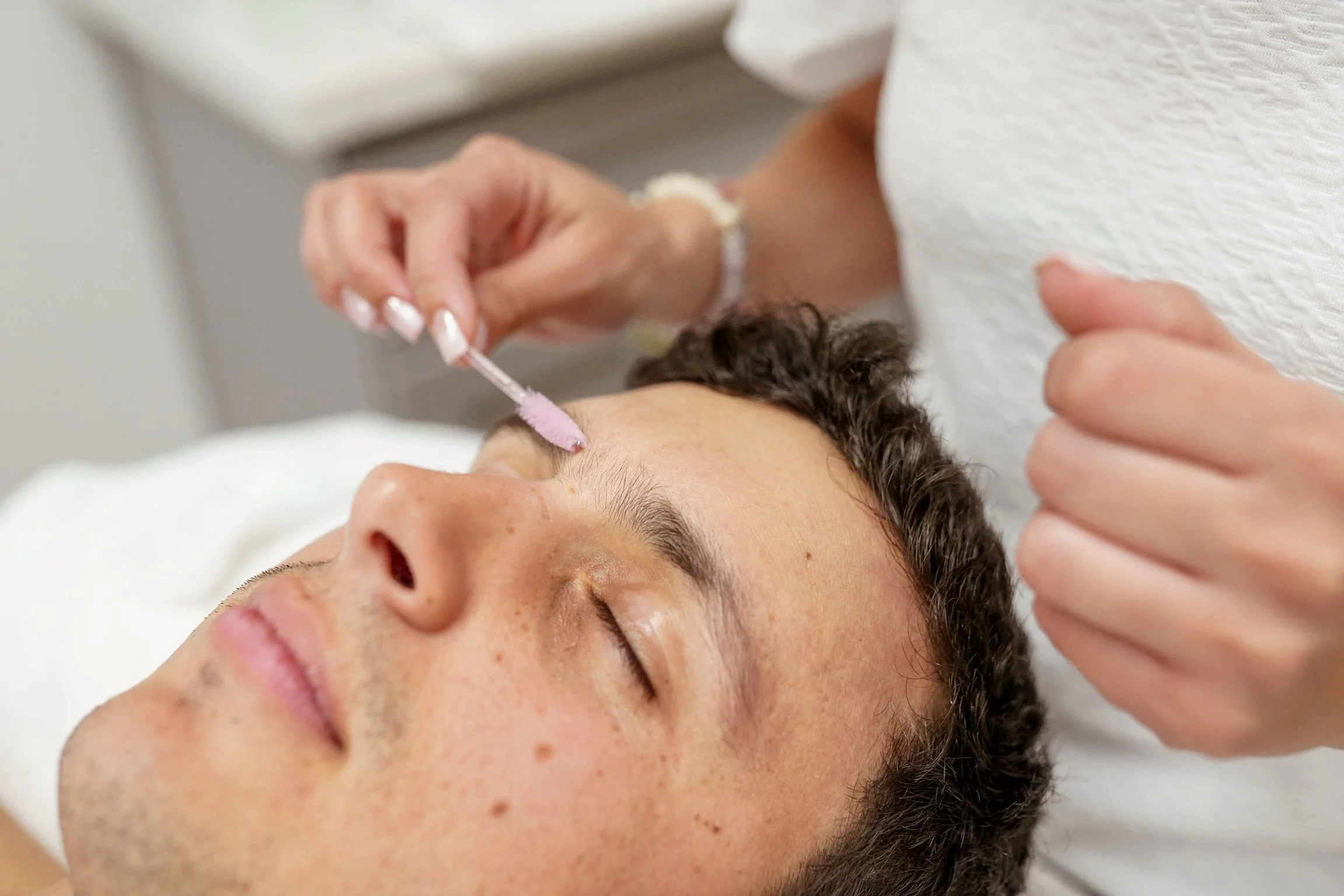 Lash Lift for Men: Why Guys Are Booking This Treatment at Gameela Skin