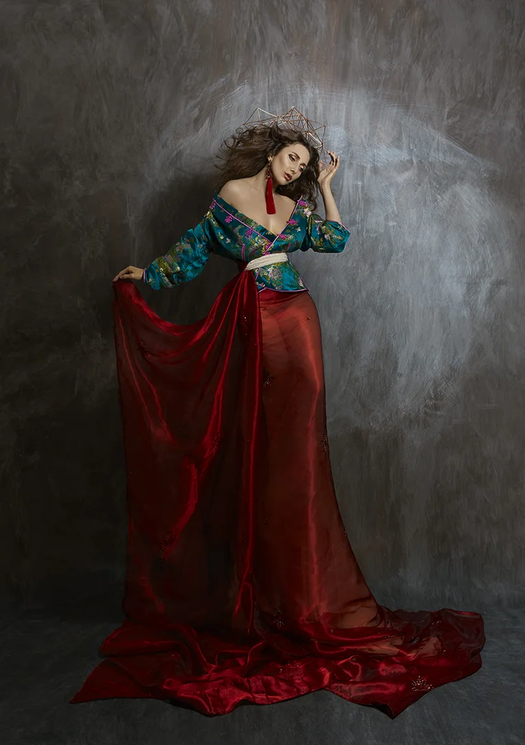 anoush.72.jpg