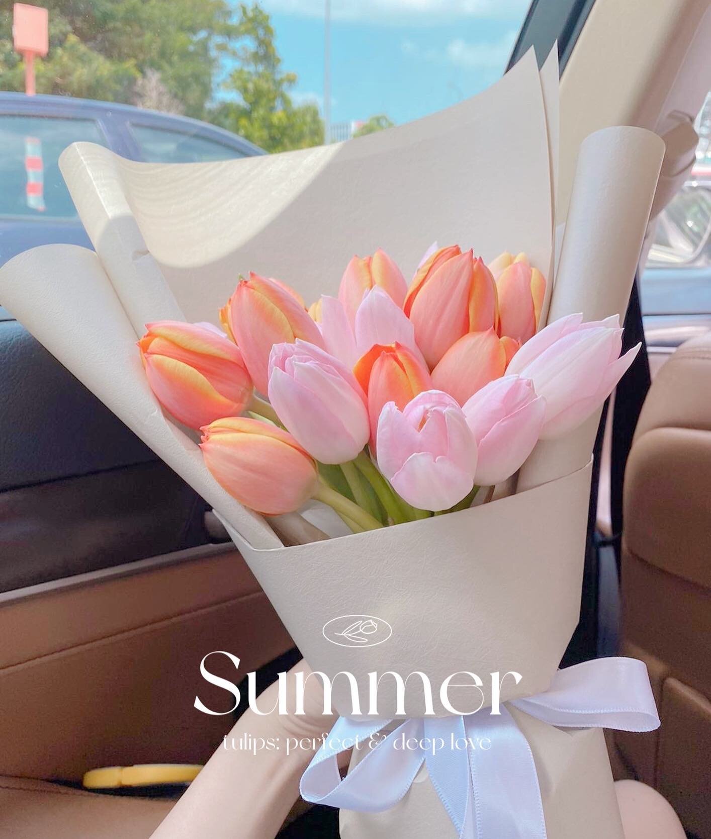 The meaning of tulips;
Perfect &amp; Deep Love
Ideal to give to someone you have a deep, unconditional love for 💕 
#didyouknow #summerlove

Shop now at www.moodfleur.com/shop
Do place your orders 1-2 days in advance!