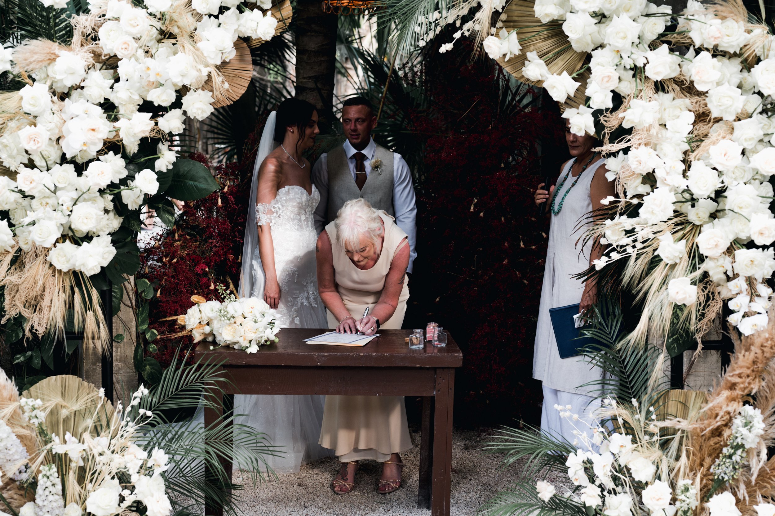 Michelle & Alec Wedding (1 of 1)-584.jpg