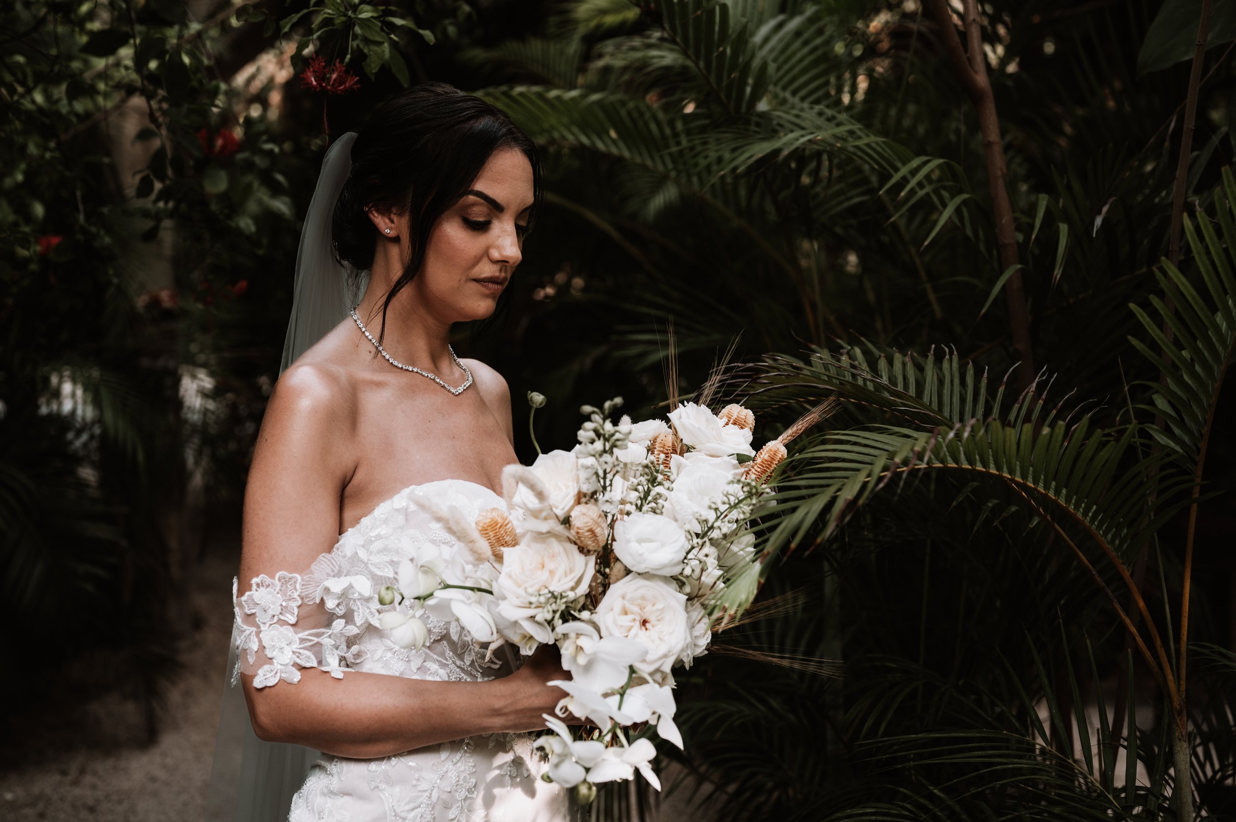 Michelle & Alec Wedding (1 of 1)-715.jpg